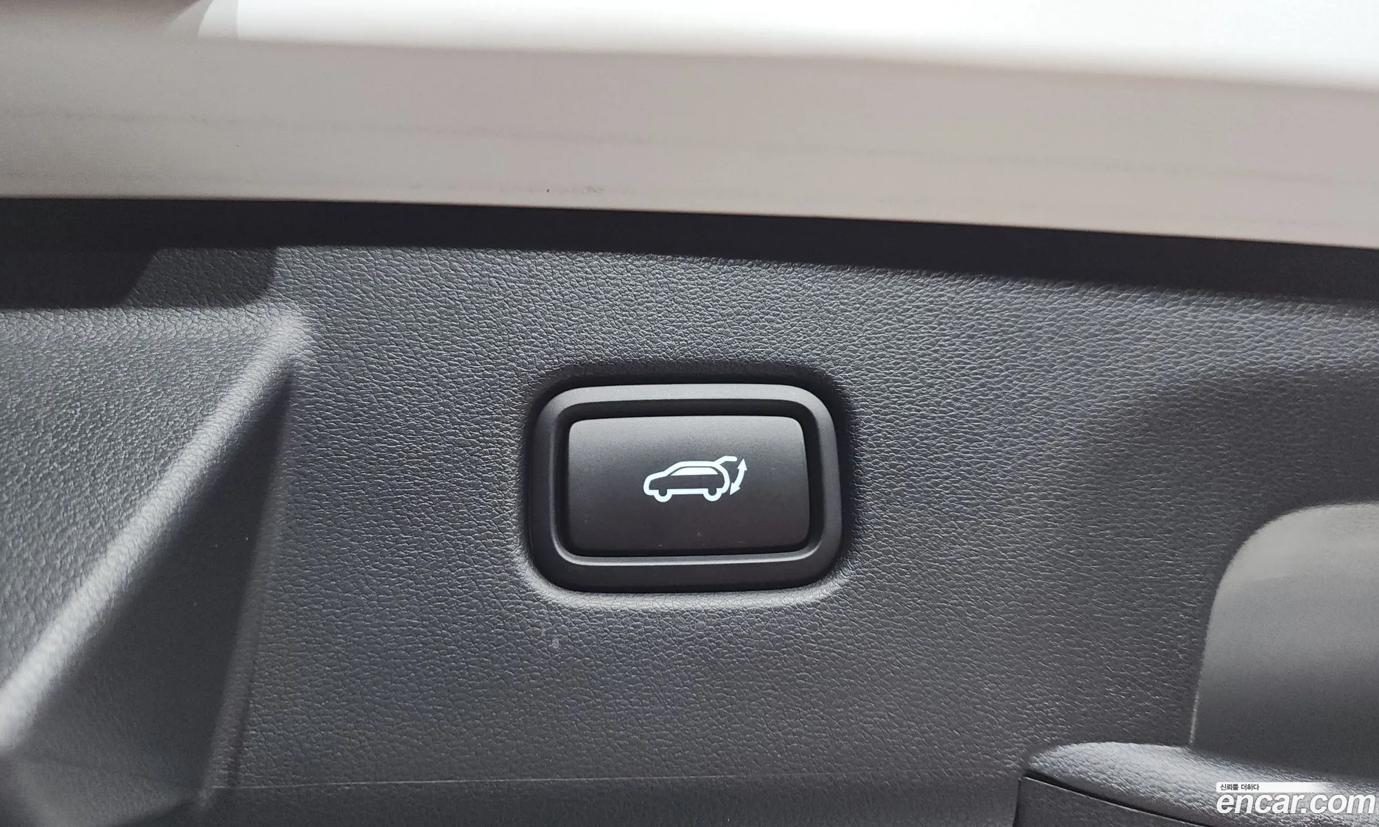 Hyundai Tucson Hybrid 2024 — 12