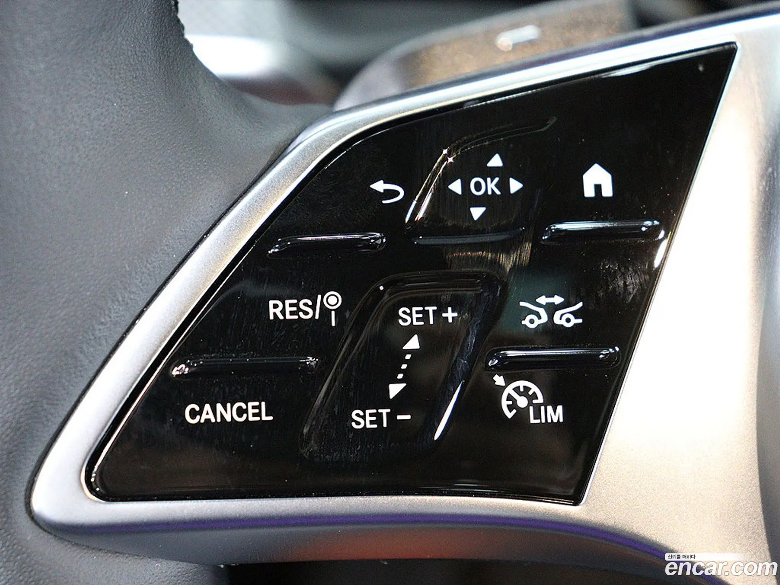 Mercedes-Benz GLC-Class X254 2025 — 10
