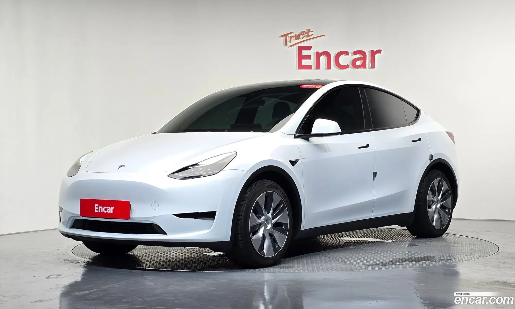 Tesla Model Y 2023 LRWYGCFSXPC131077 — 18
