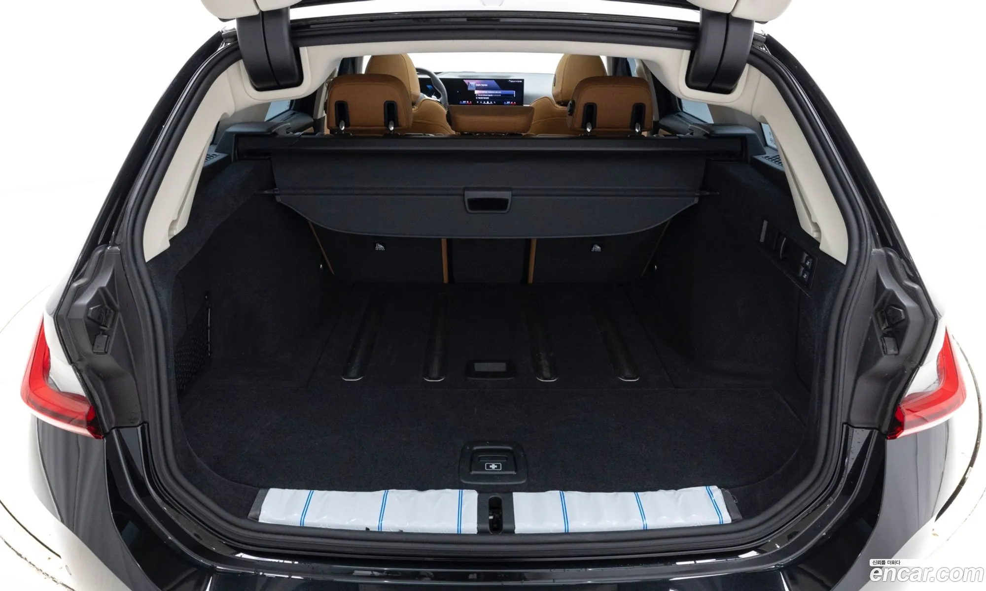 BMW 3 Series 2025 — 7