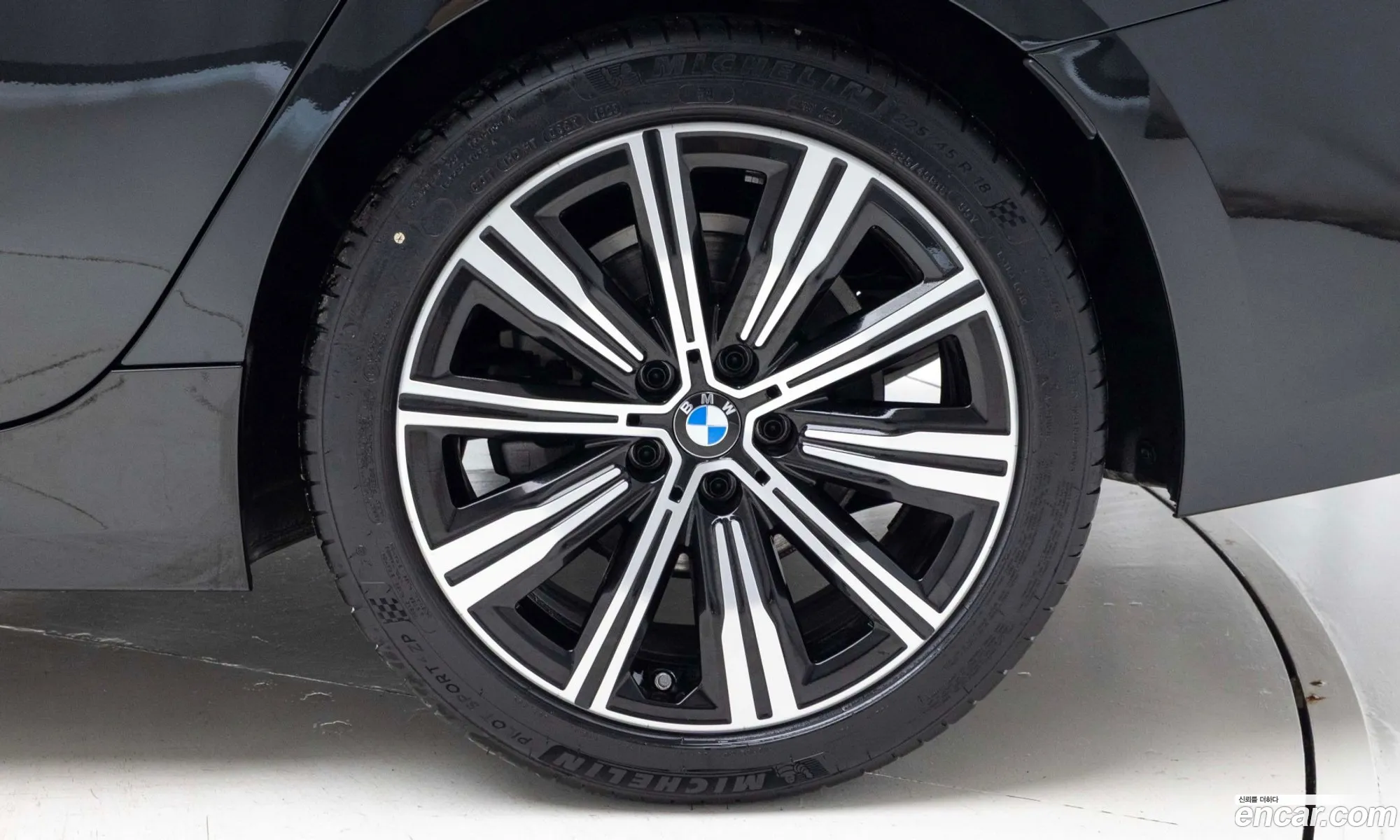 BMW 3 Series 2025 — 2
