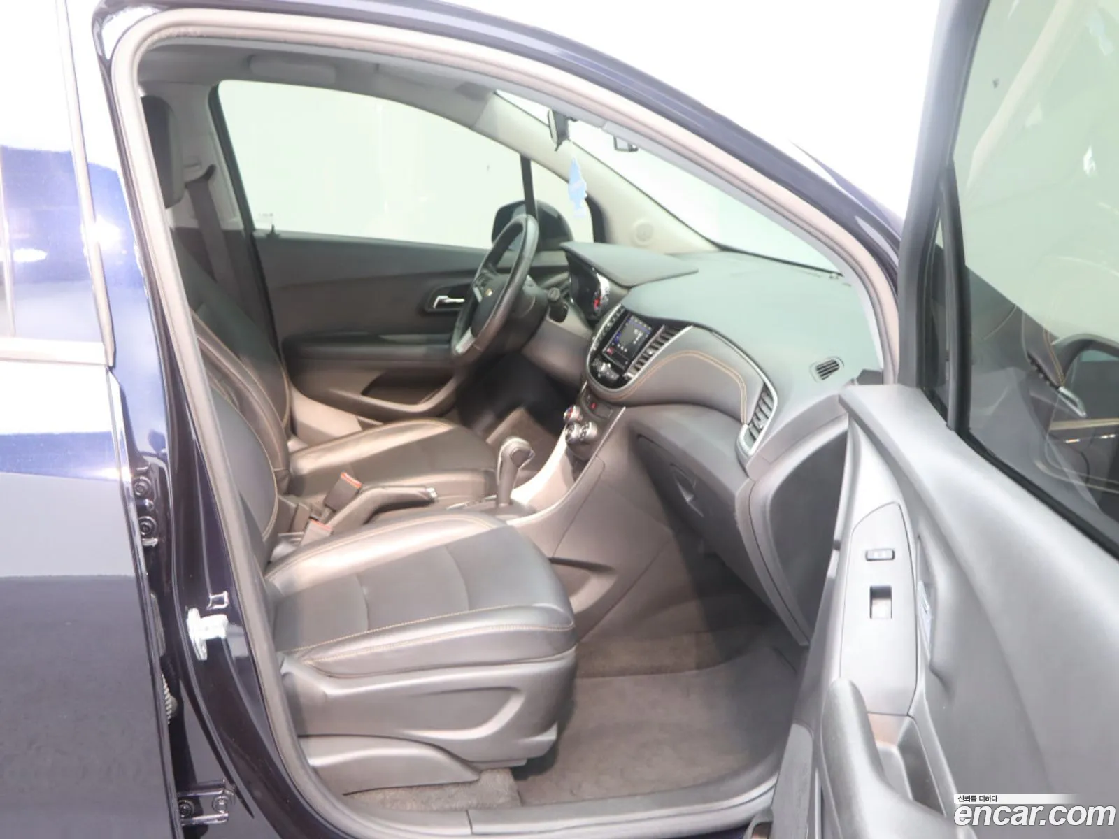 Chevrolet (GM Daewoo) Trax 2021 — 3