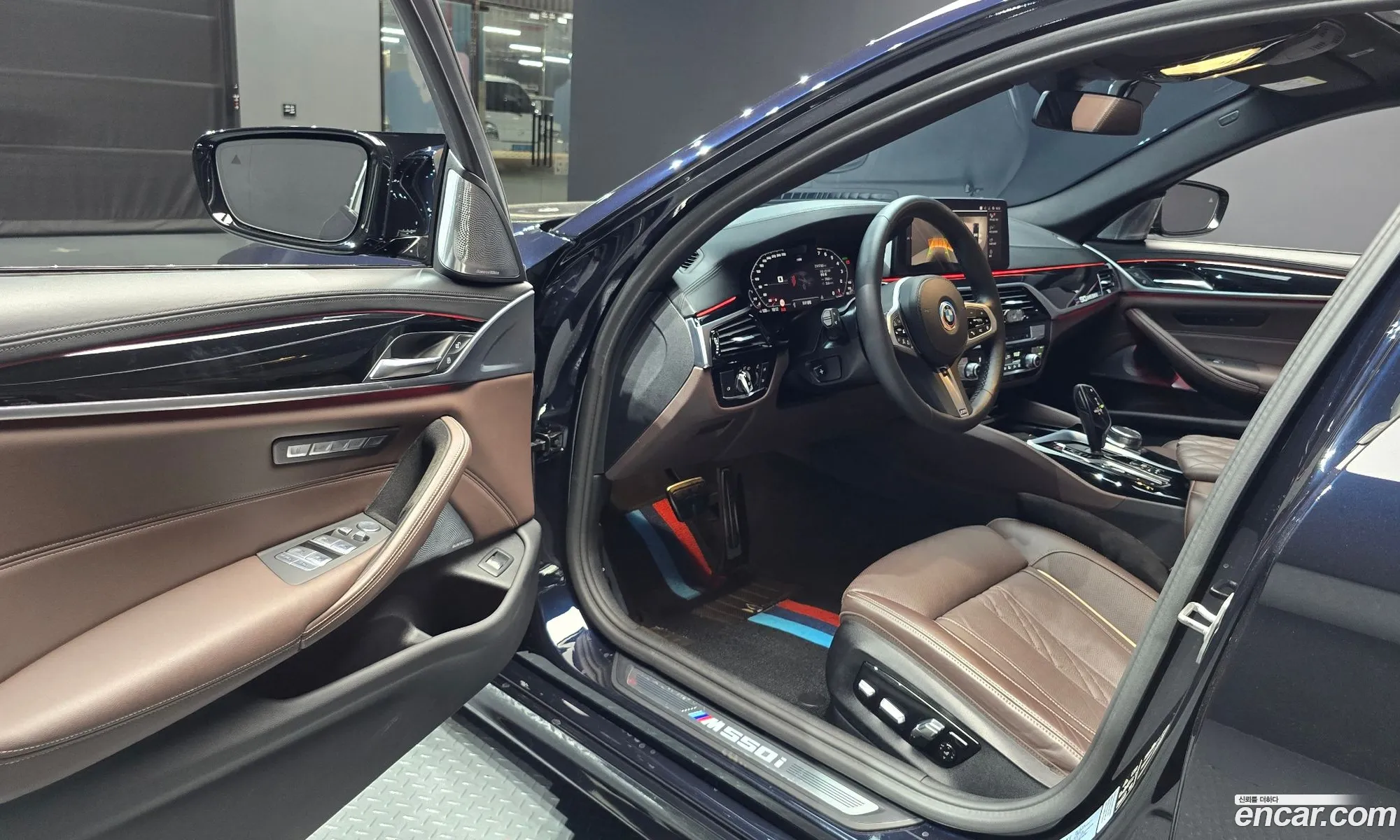 BMW 5 Series 2023 — 16