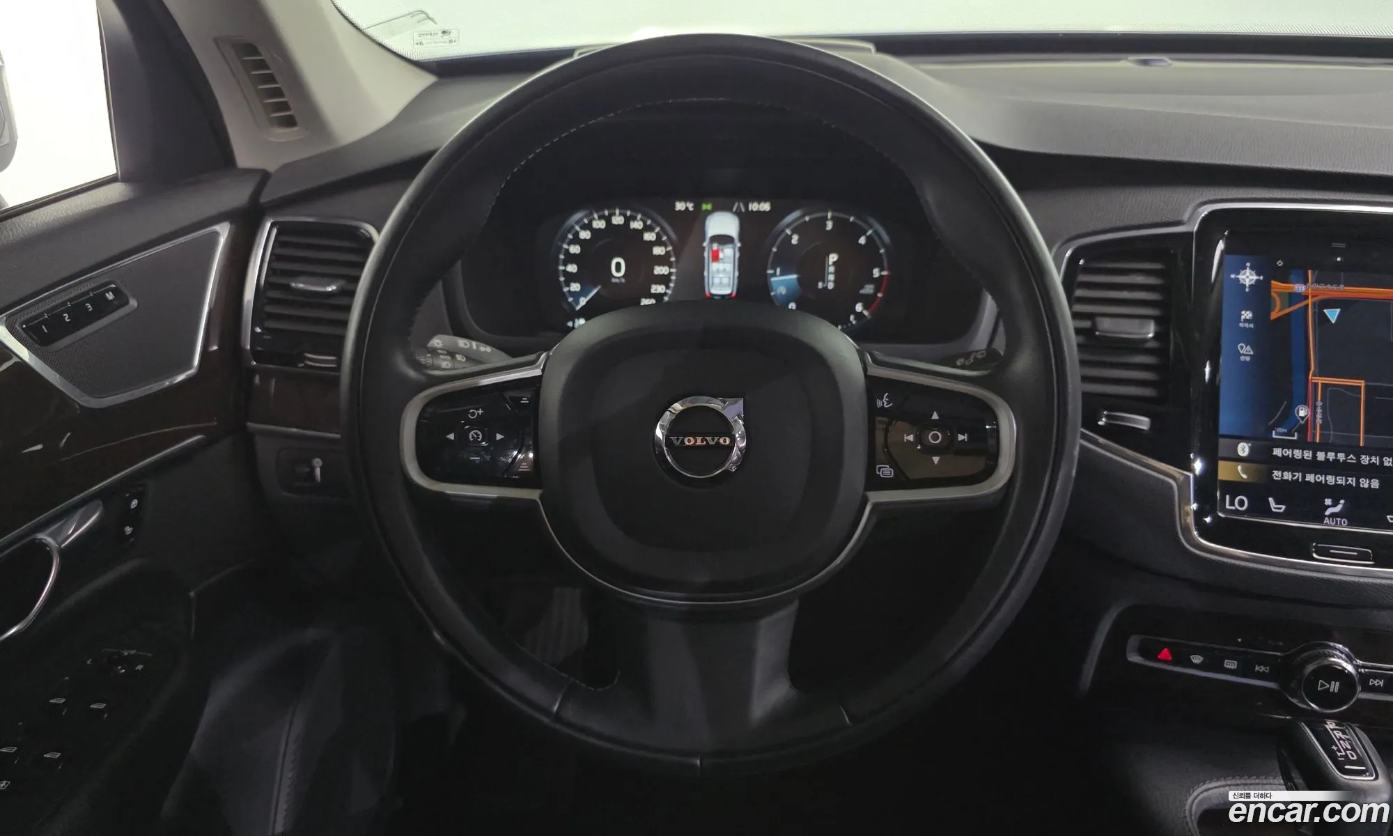 Volvo XC90 2018 — 12