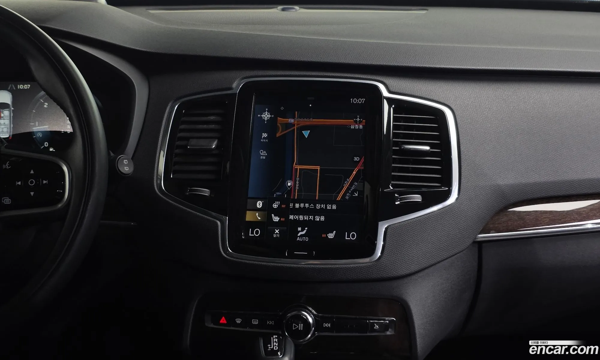Volvo XC90 2018 — 11