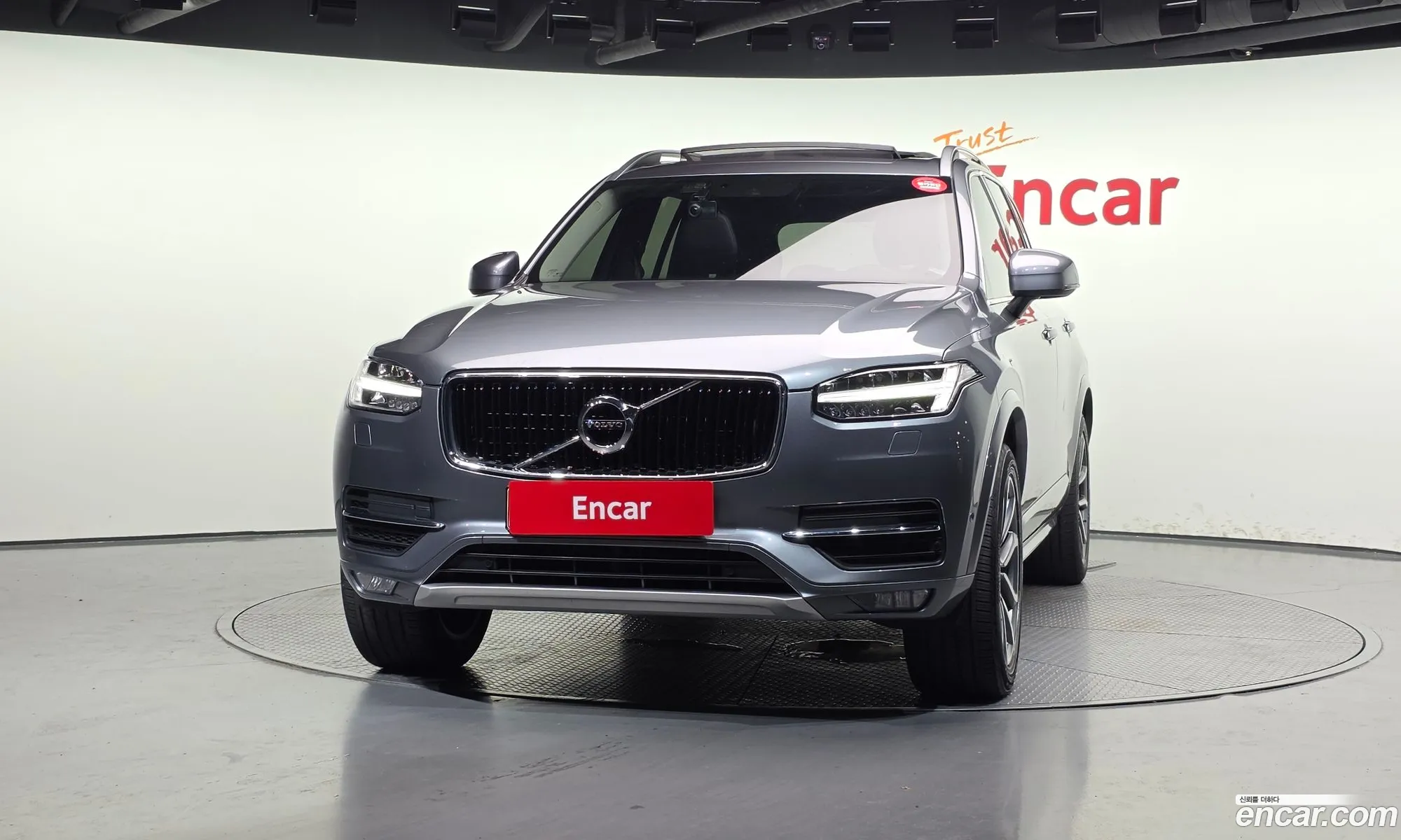 Volvo XC90 2018 — 3