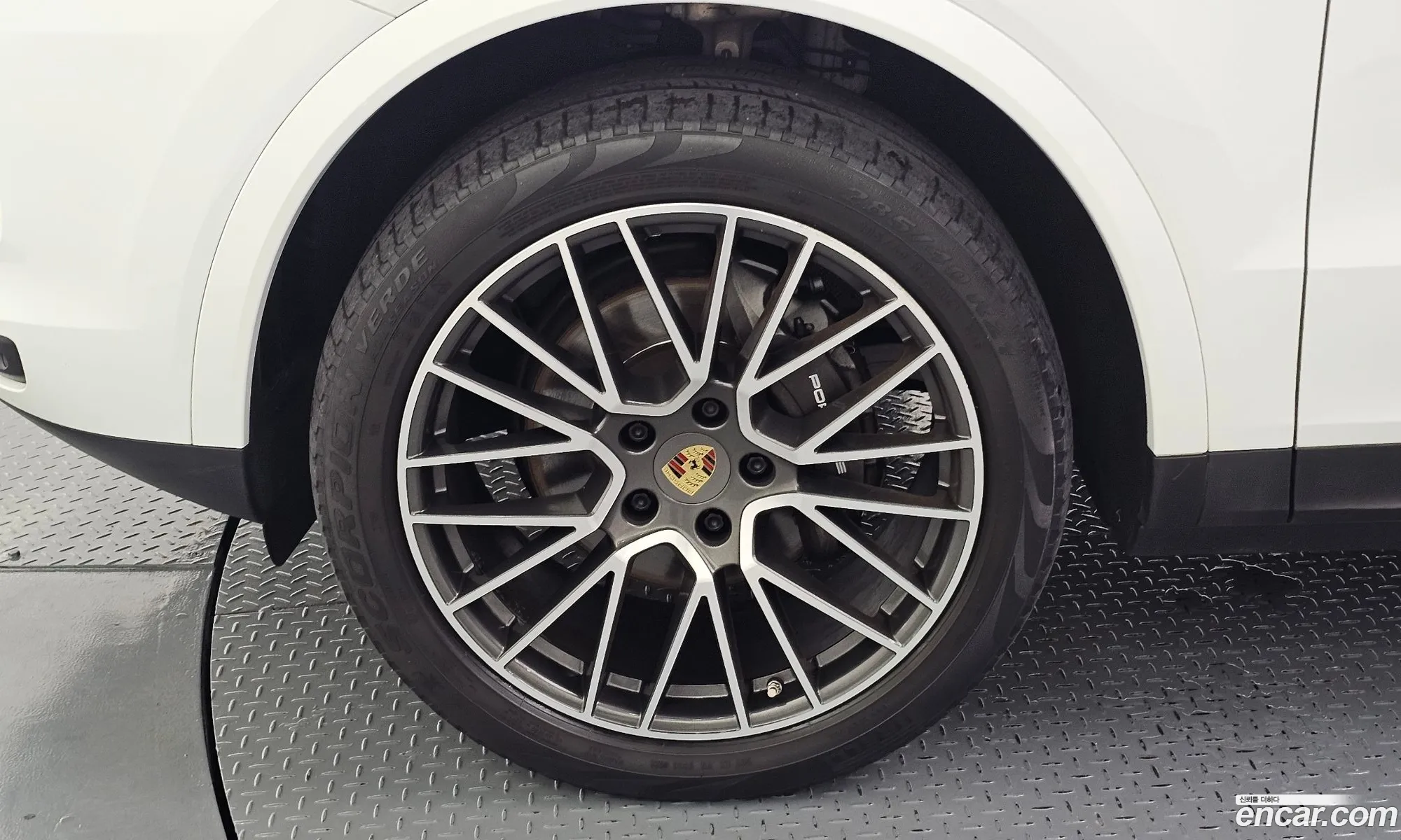 Porsche Cayenne 2019 — 3