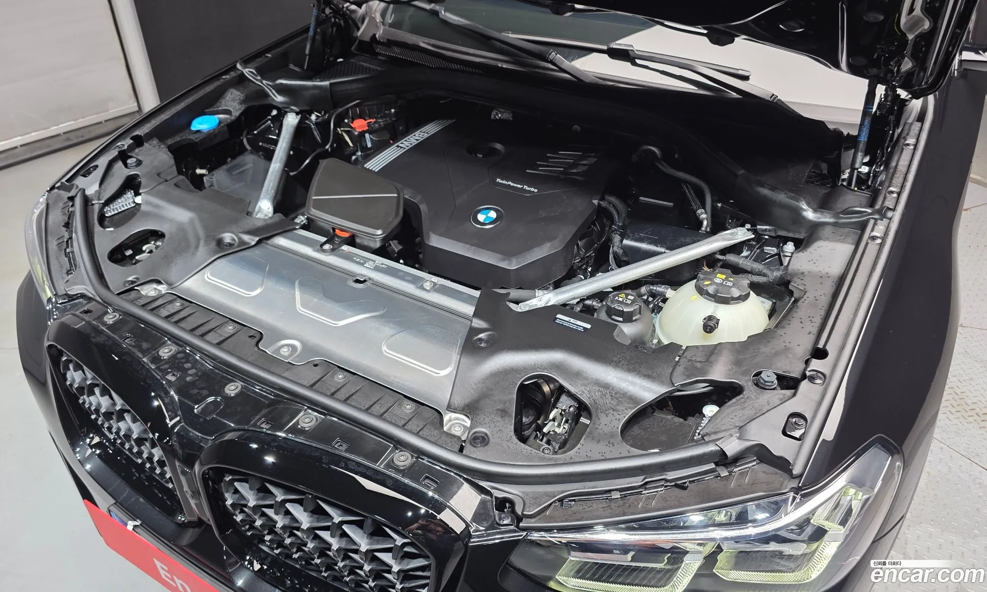 BMW X4 2025 WBA21DT05S9045732 — 22