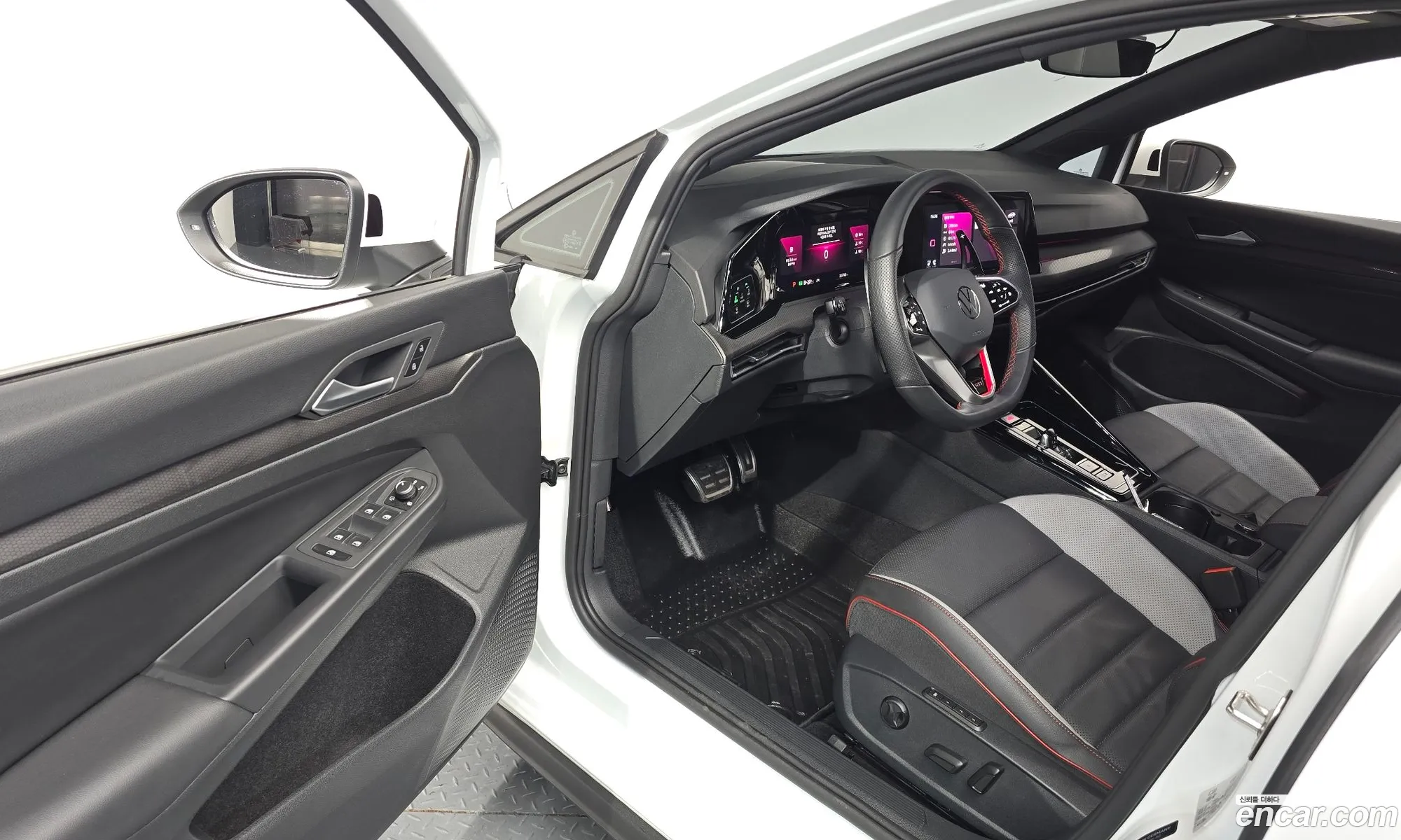 Volkswagen Golf 8th Gen 2024 WVWZZZCD3RW224292 — 20