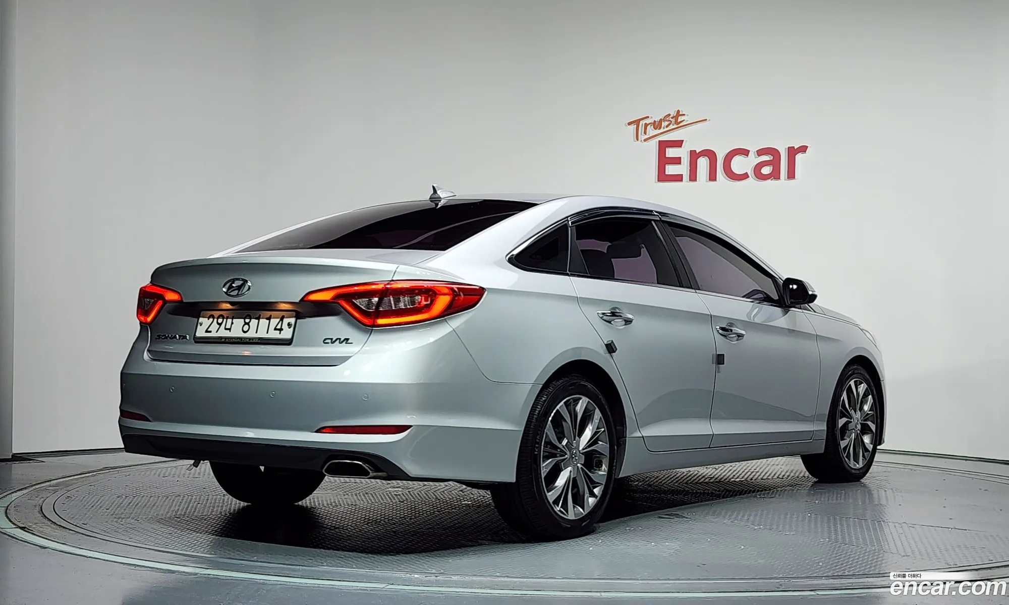 Hyundai LF Sonata 2014 — 22