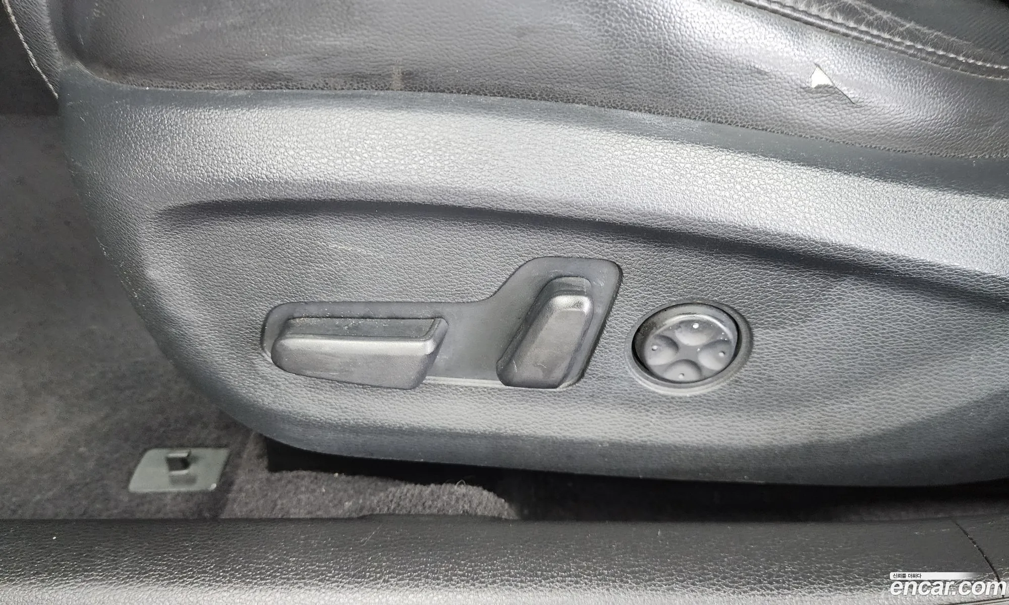 Hyundai LF Sonata 2014 — 26