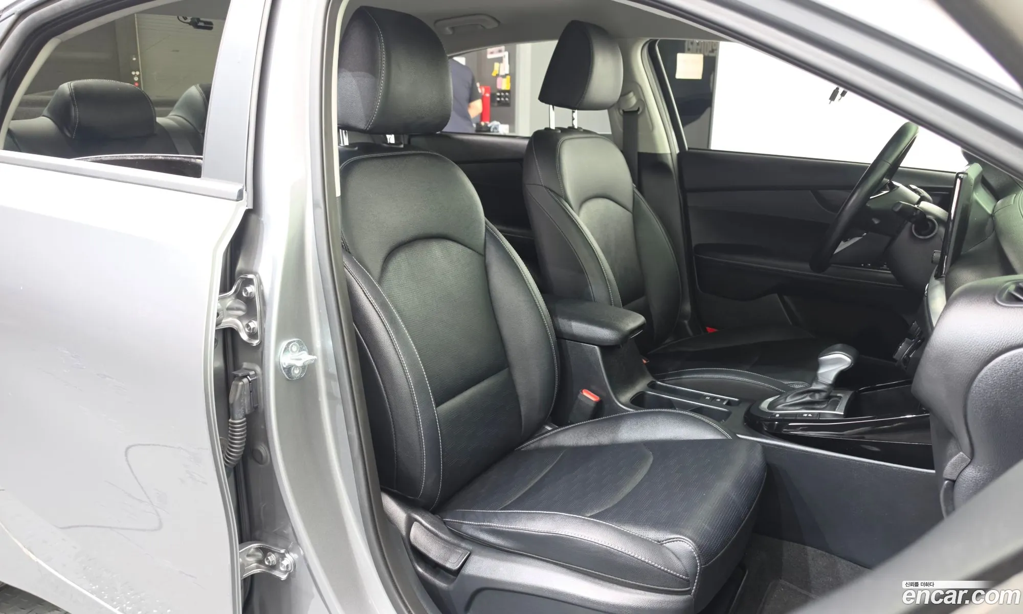 Kia K3 2023 KNAF241BEPA165853 — 18