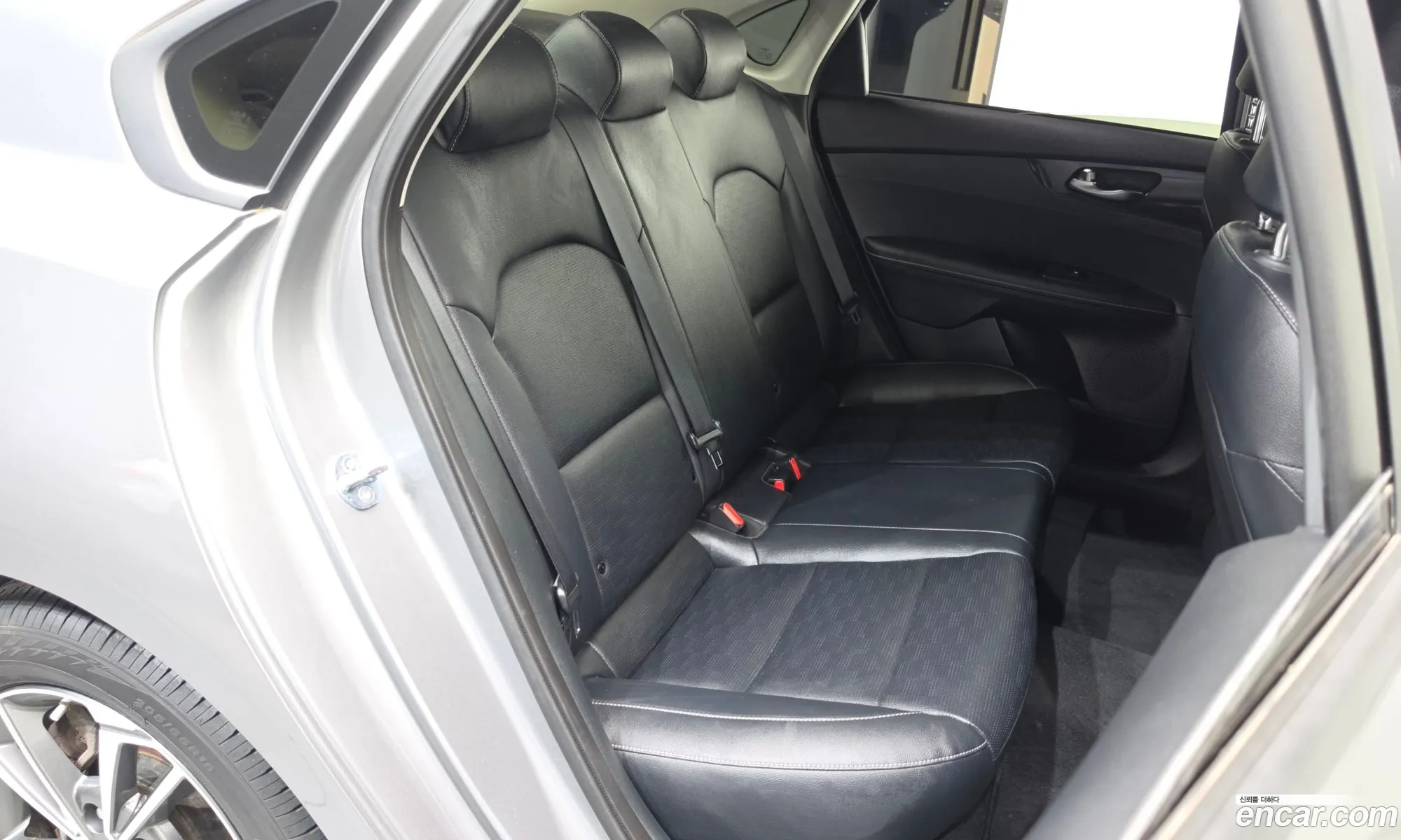Kia K3 2023 KNAF241BEPA165853 — 14