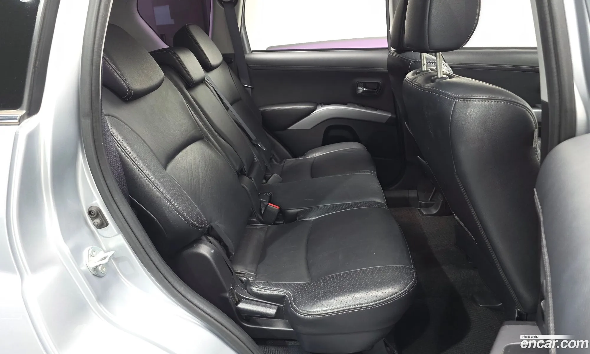 Mitsubishi Outlander 2010 — 2