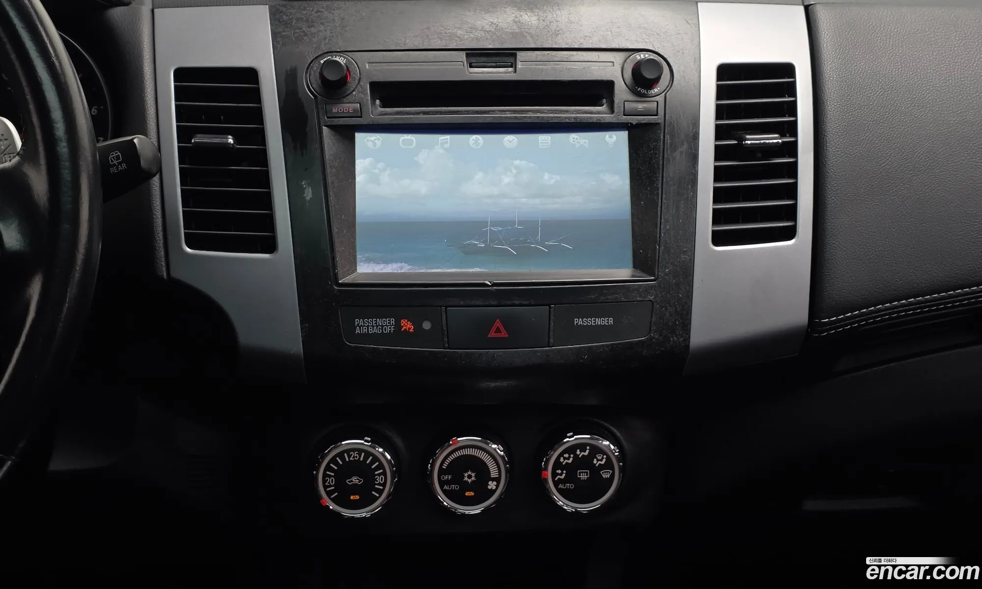 Mitsubishi Outlander 2010 — 8
