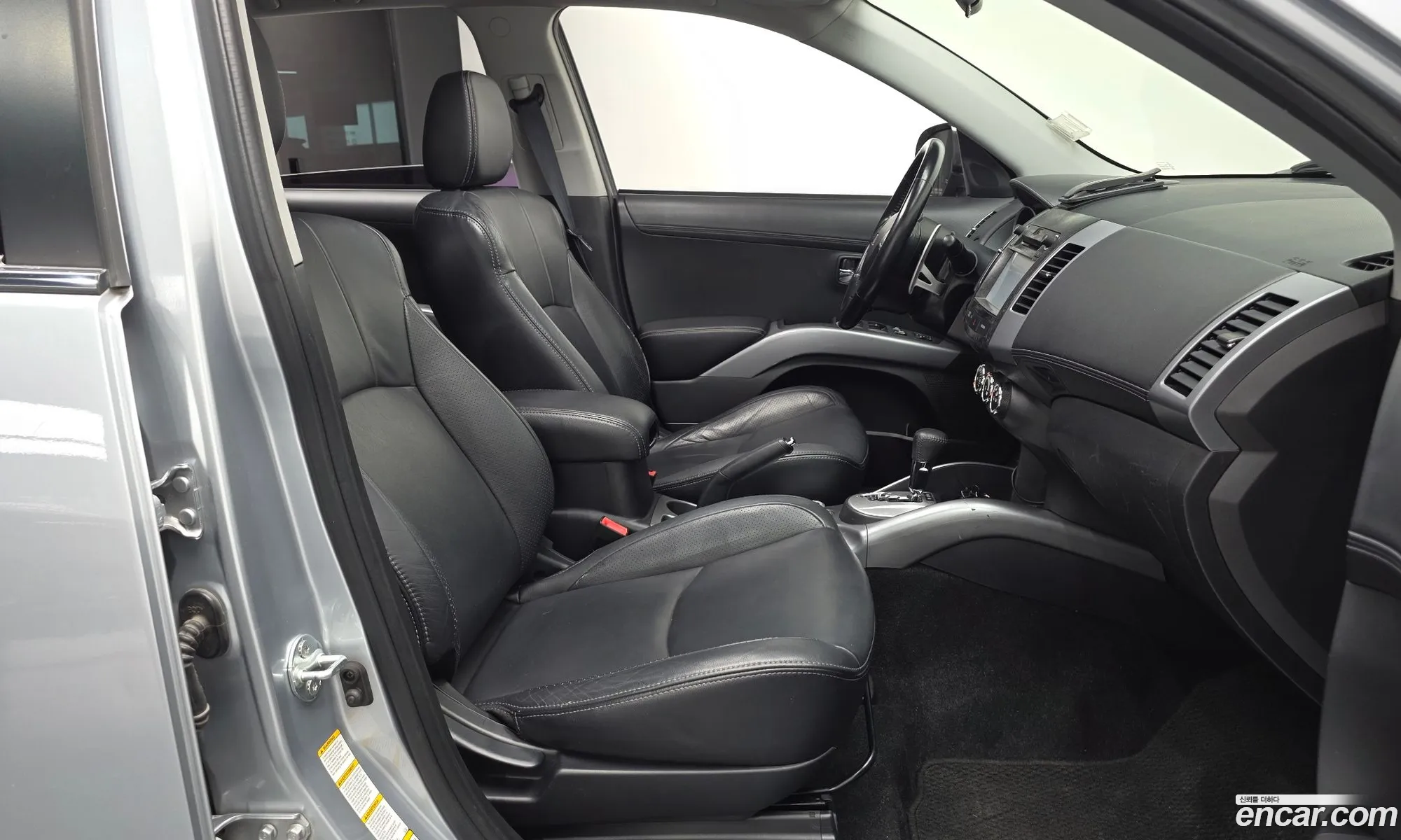 Mitsubishi Outlander 2010 — 9