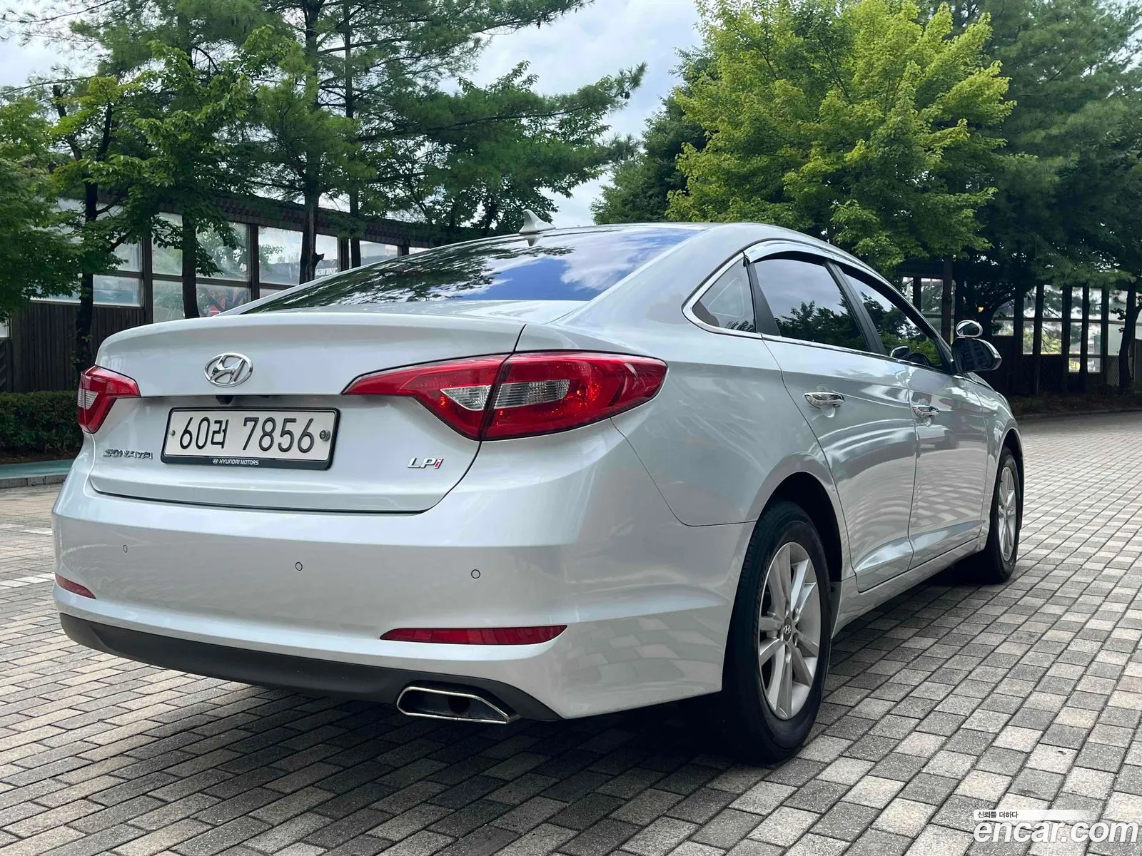 Hyundai LF Sonata 2014 — 2