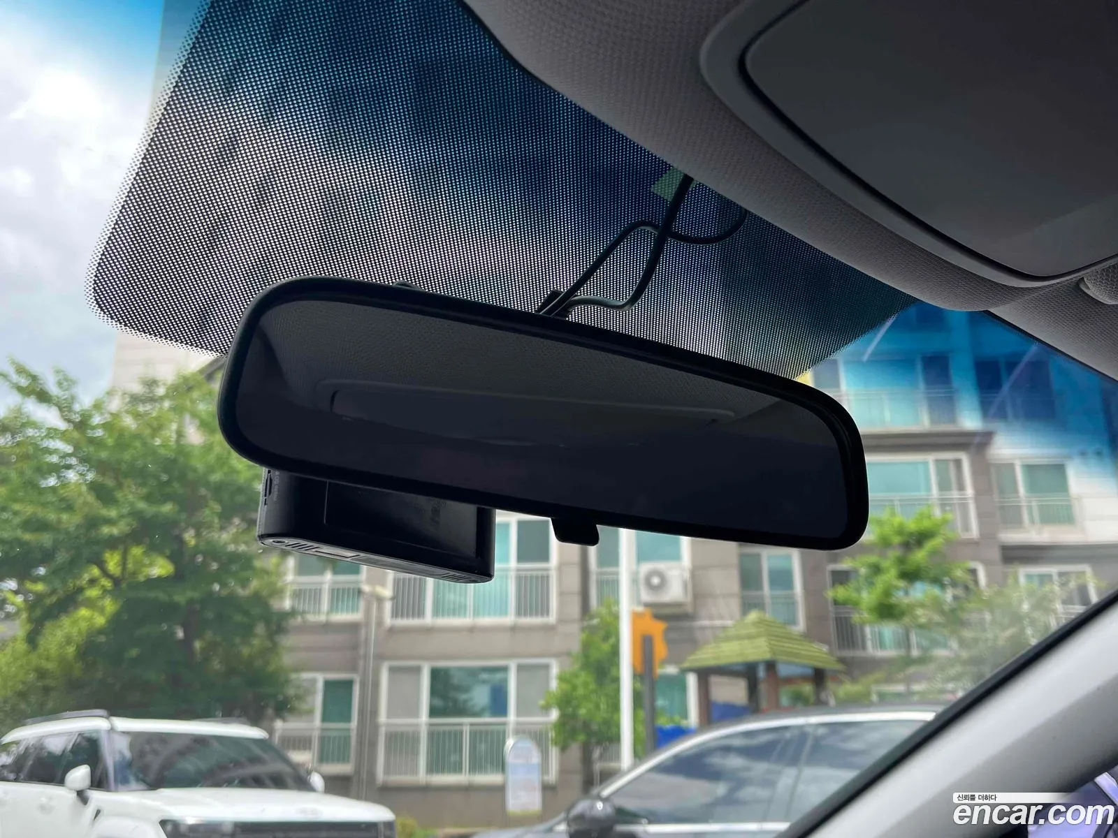 Hyundai LF Sonata 2014 — 15