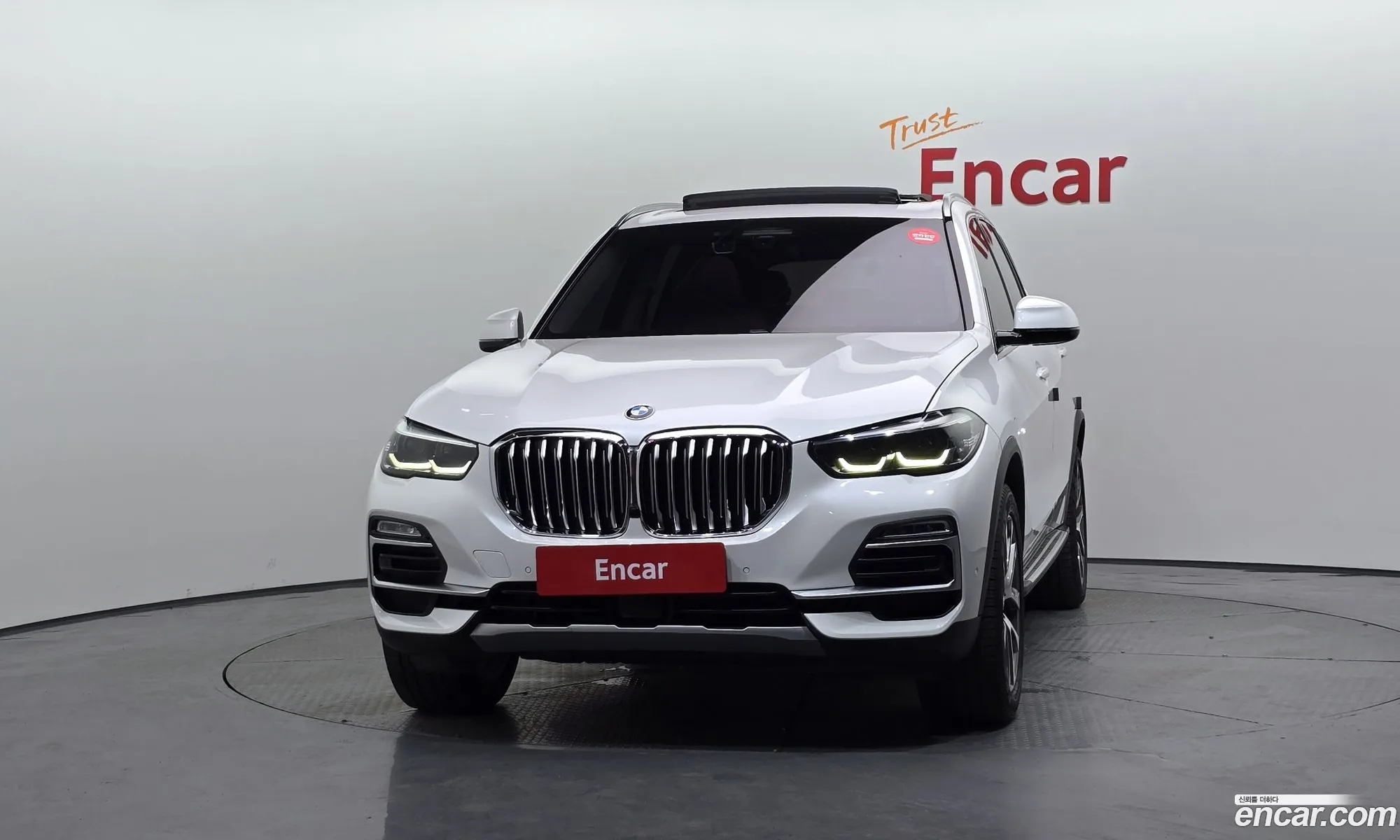 BMW X5 2019 WBACV6102KLJ71086 — 4