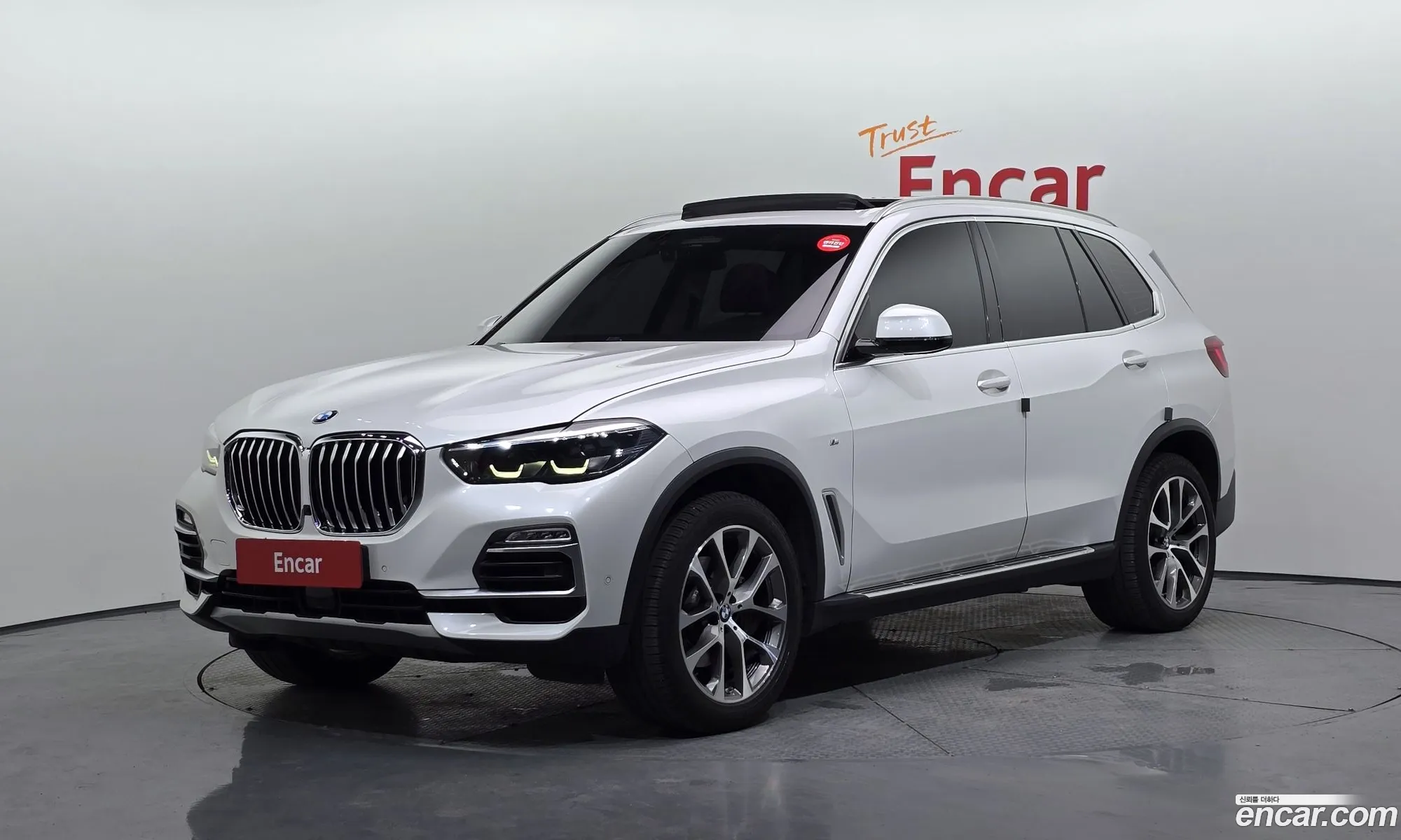 BMW X5 2019 WBACV6102KLJ71086 — 10