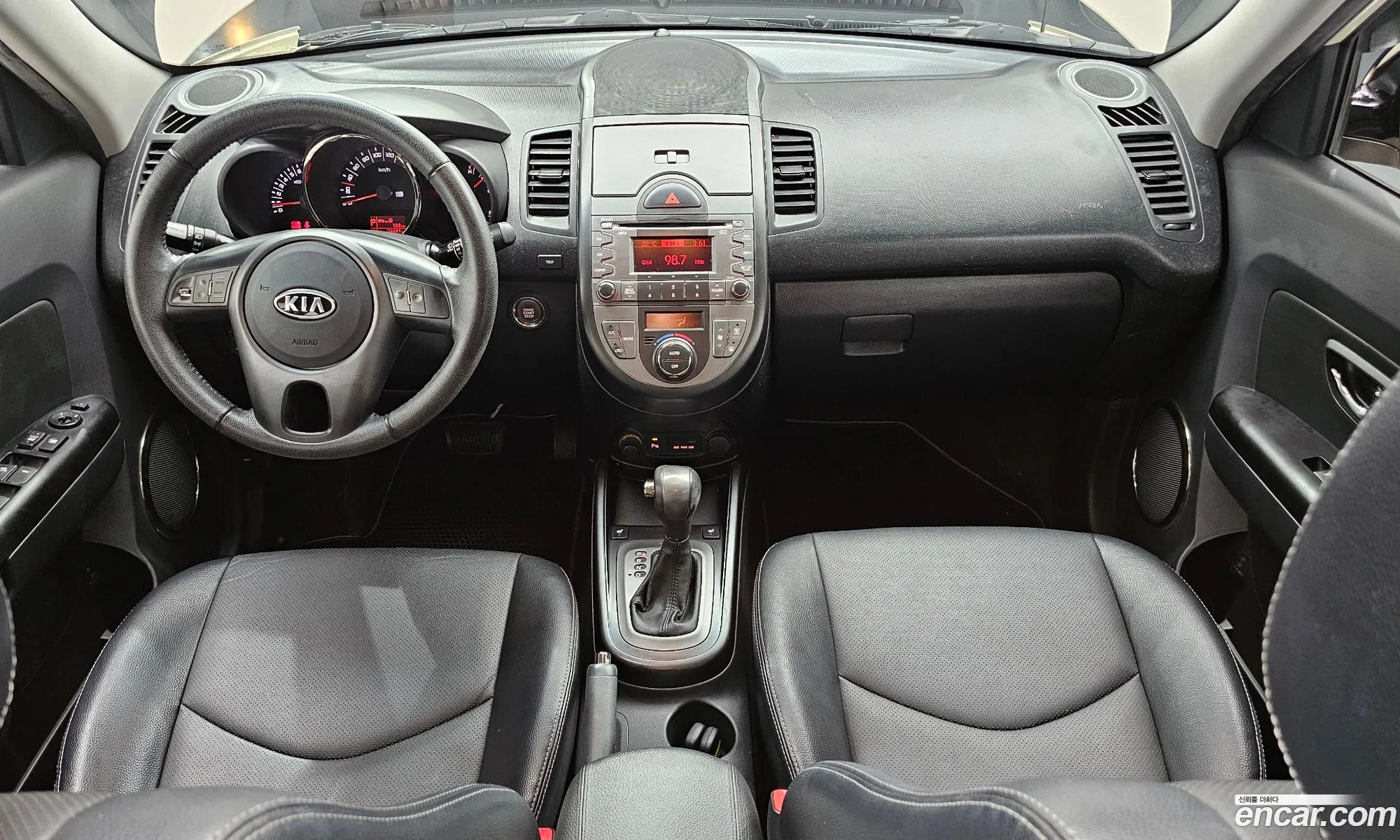 Kia Soul 2010 KNAJU811BBK243131 — 3
