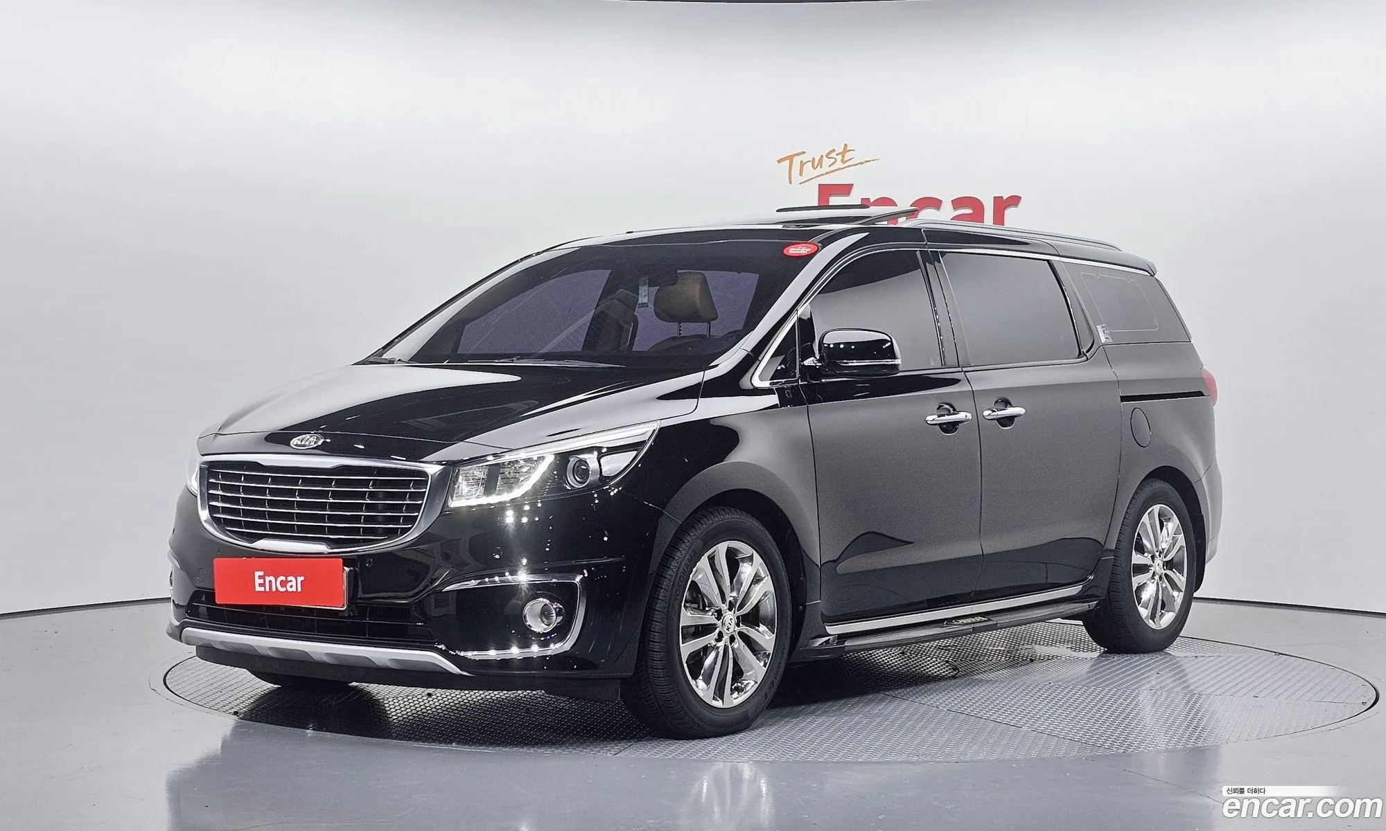 Kia Carnival 2017 — 3