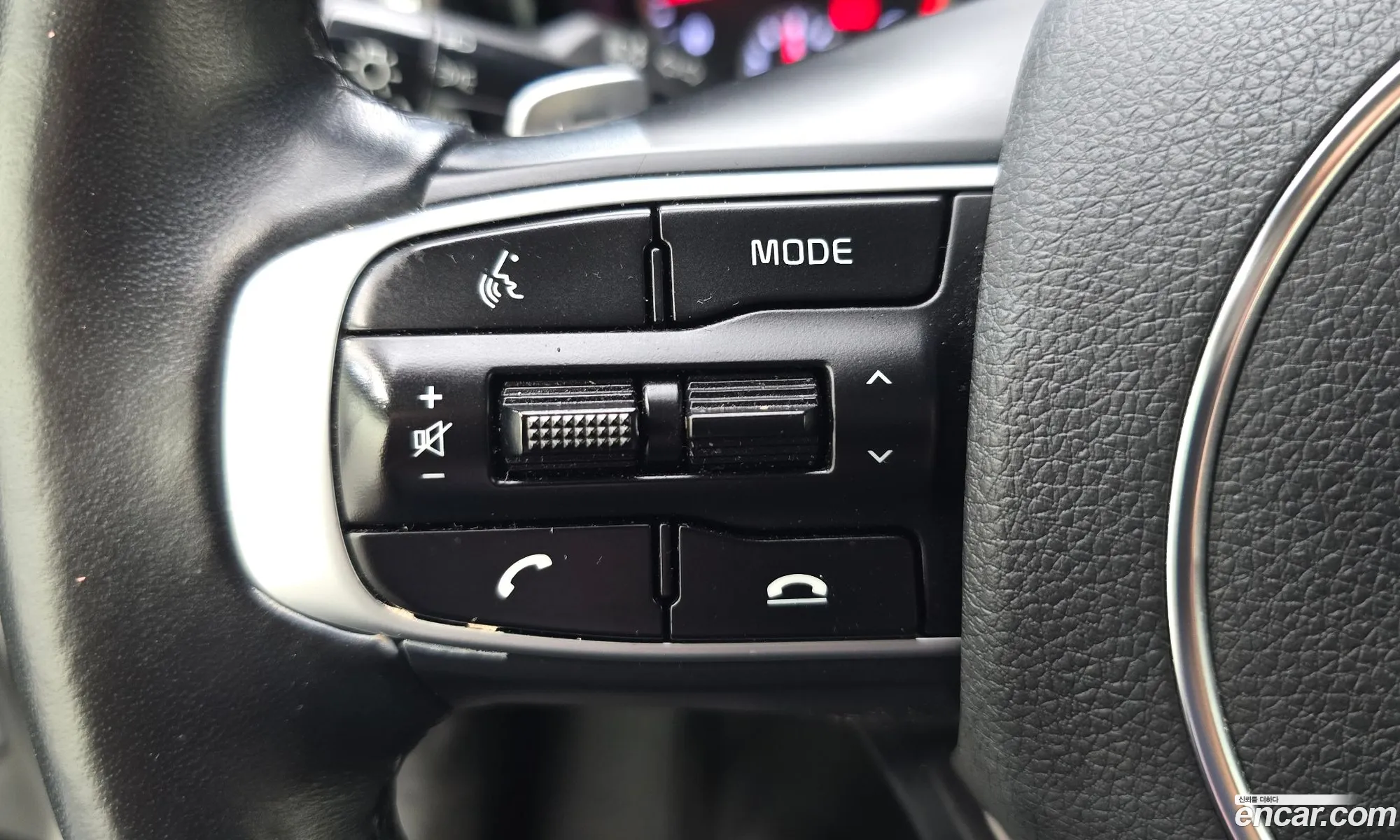 Kia K5 2022 — 4