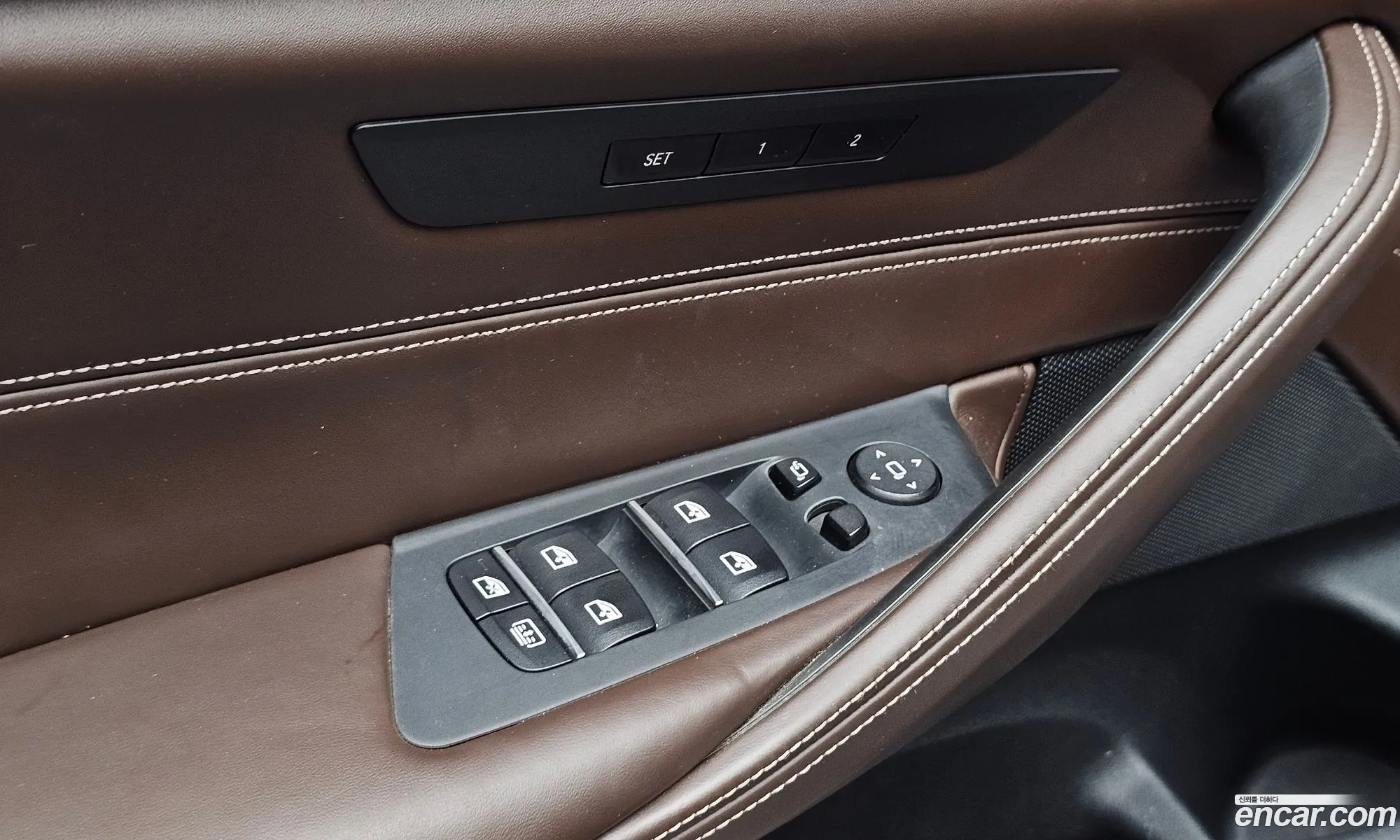 BMW 5 Series 2017 WBAJD9103JG971740 — 14