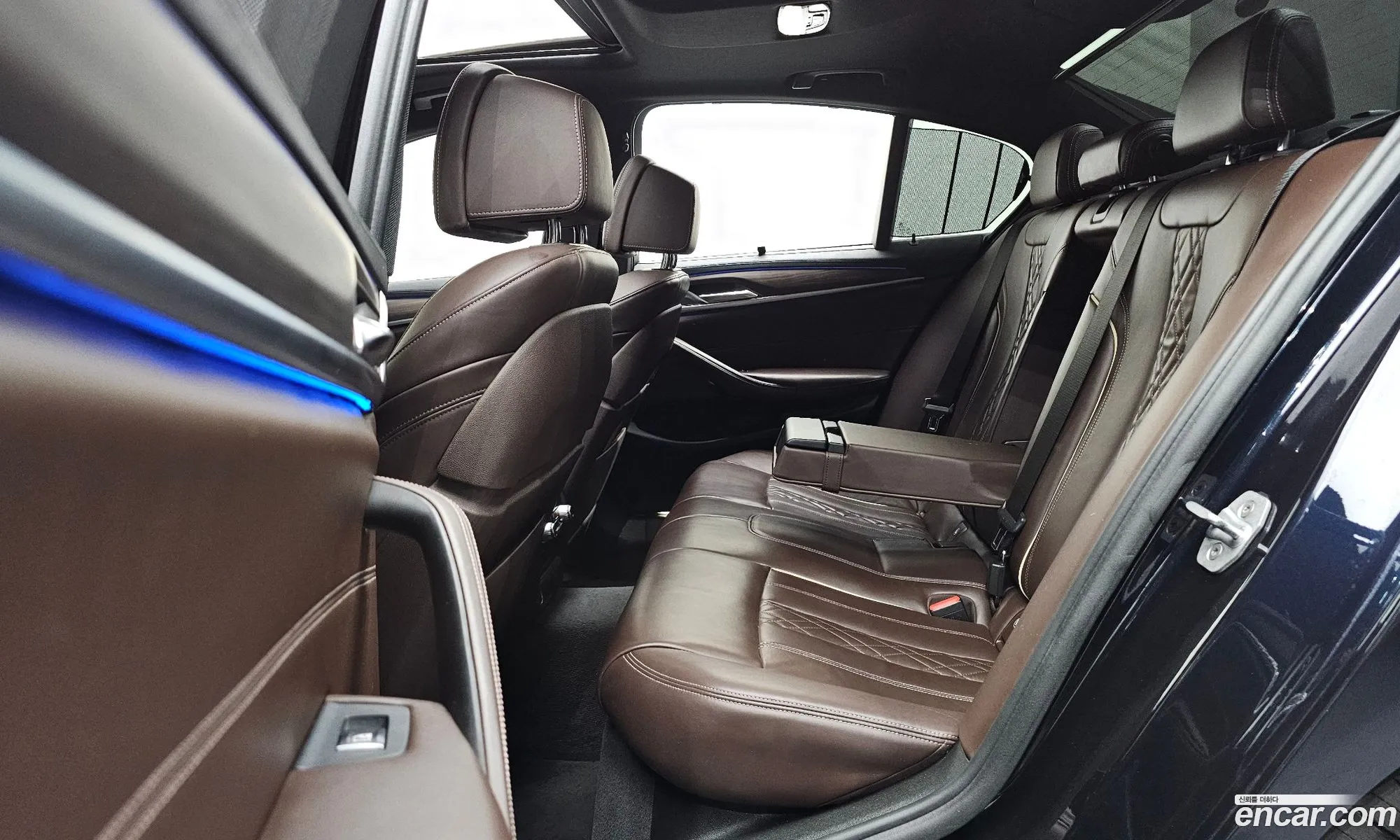 BMW 5 Series 2017 WBAJD9103JG971740 — 13