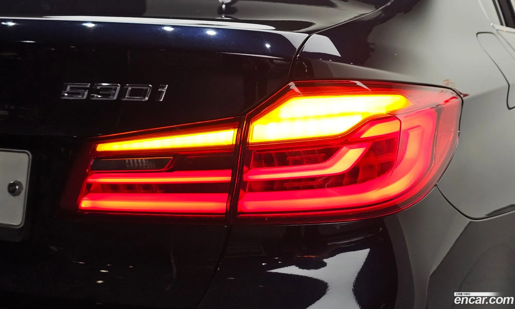 BMW 5 Series 2017 WBAJD9103JG971740 — 11