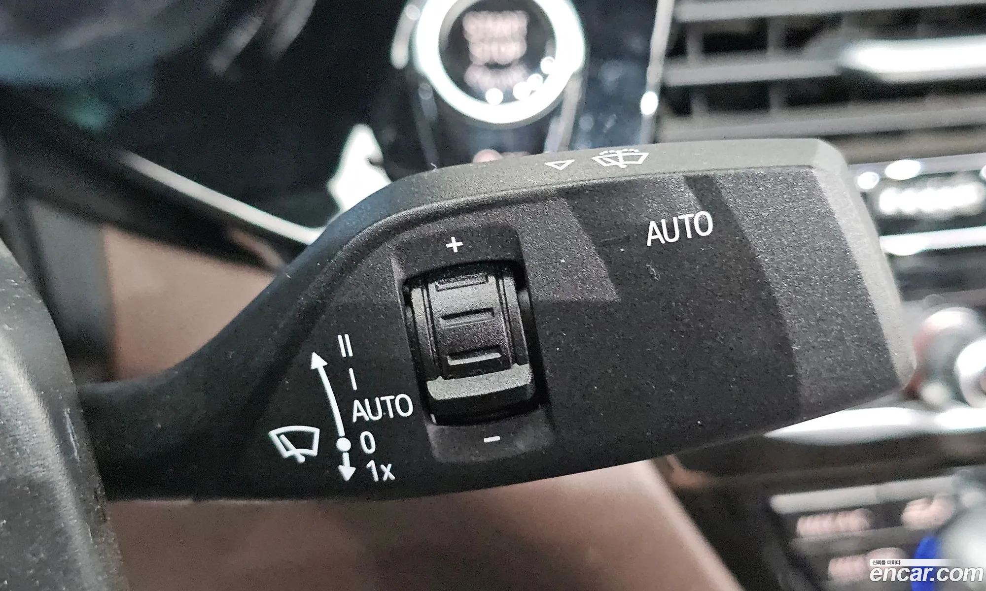 BMW 5 Series 2017 WBAJD9103JG971740 — 27