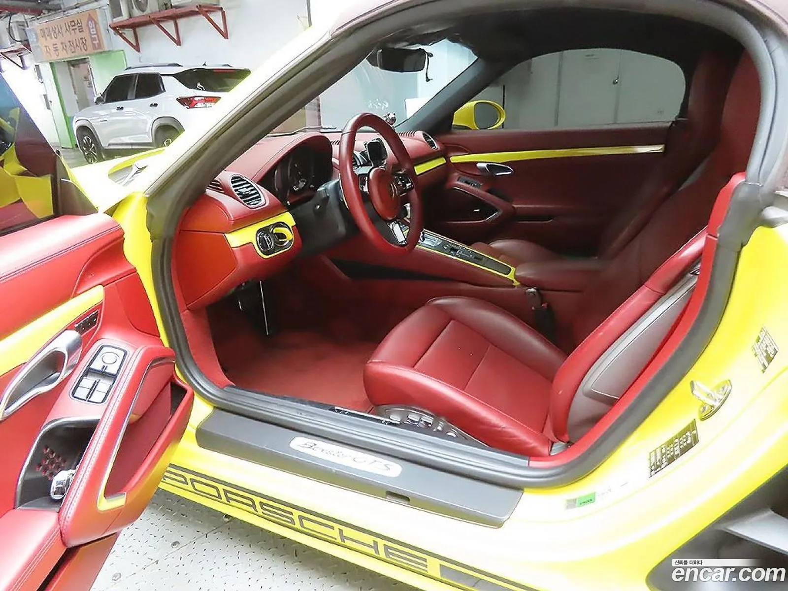 Porsche 718 Boxster 2020 — 13