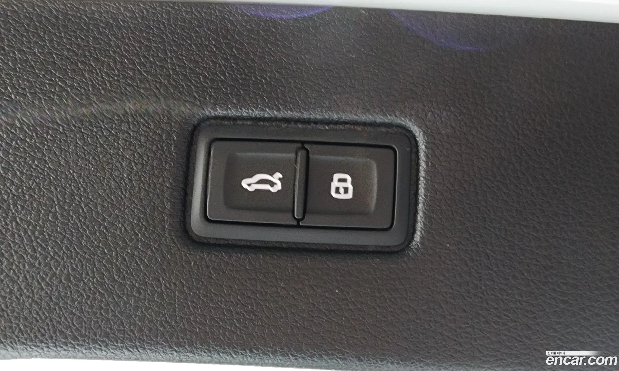 Audi Q7 2023 WAUZZZ4M111111111 — 2