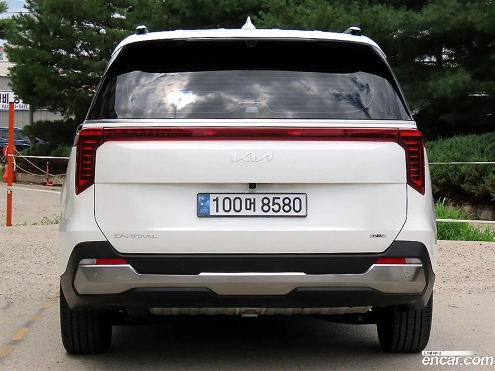 Kia Carnival 2025 — 8
