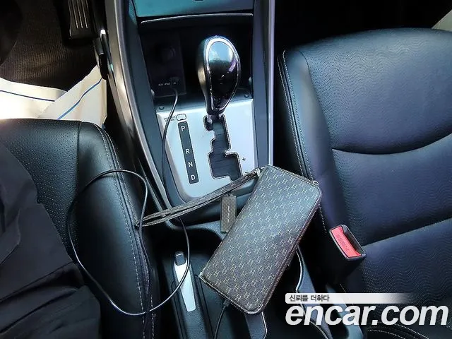Hyundai Elantra MD 2012 — 17