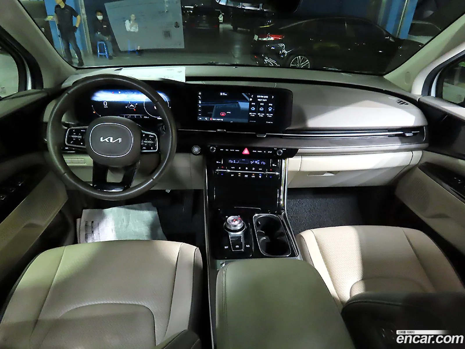 Kia Carnival 2022 — 3