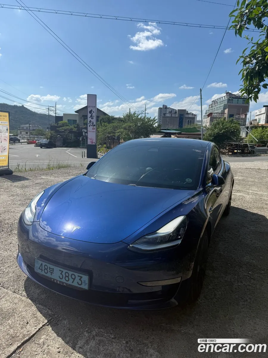 Tesla Model 3 2020 — 16