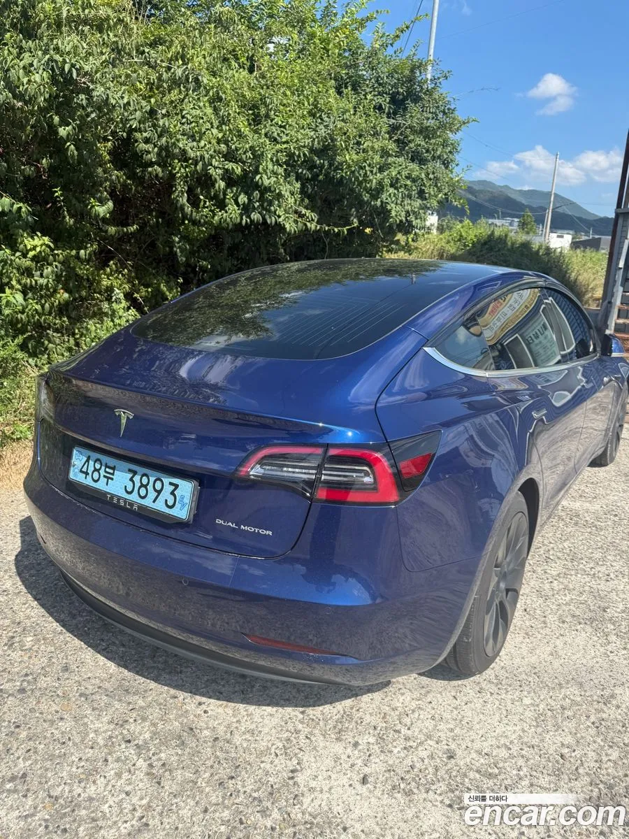 Tesla Model 3 2020 — 17