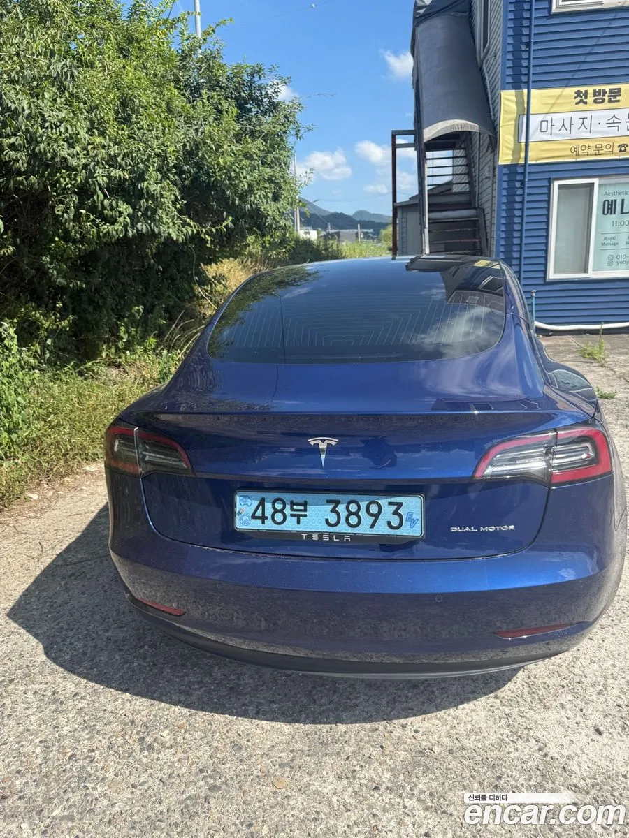 Tesla Model 3 2020 — 10