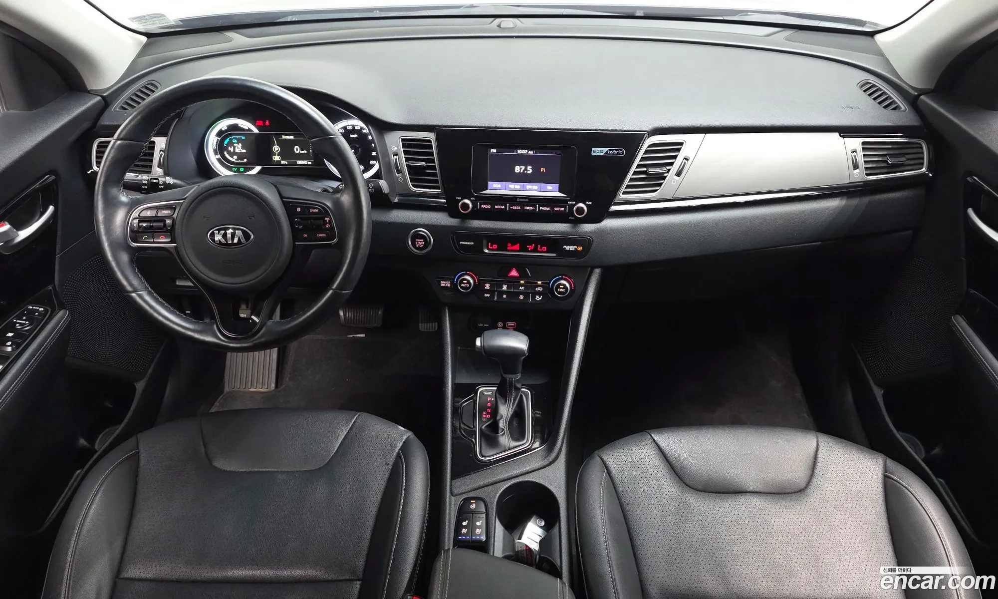 Kia Niro 2017 KNACB81CGHA074044 — 10