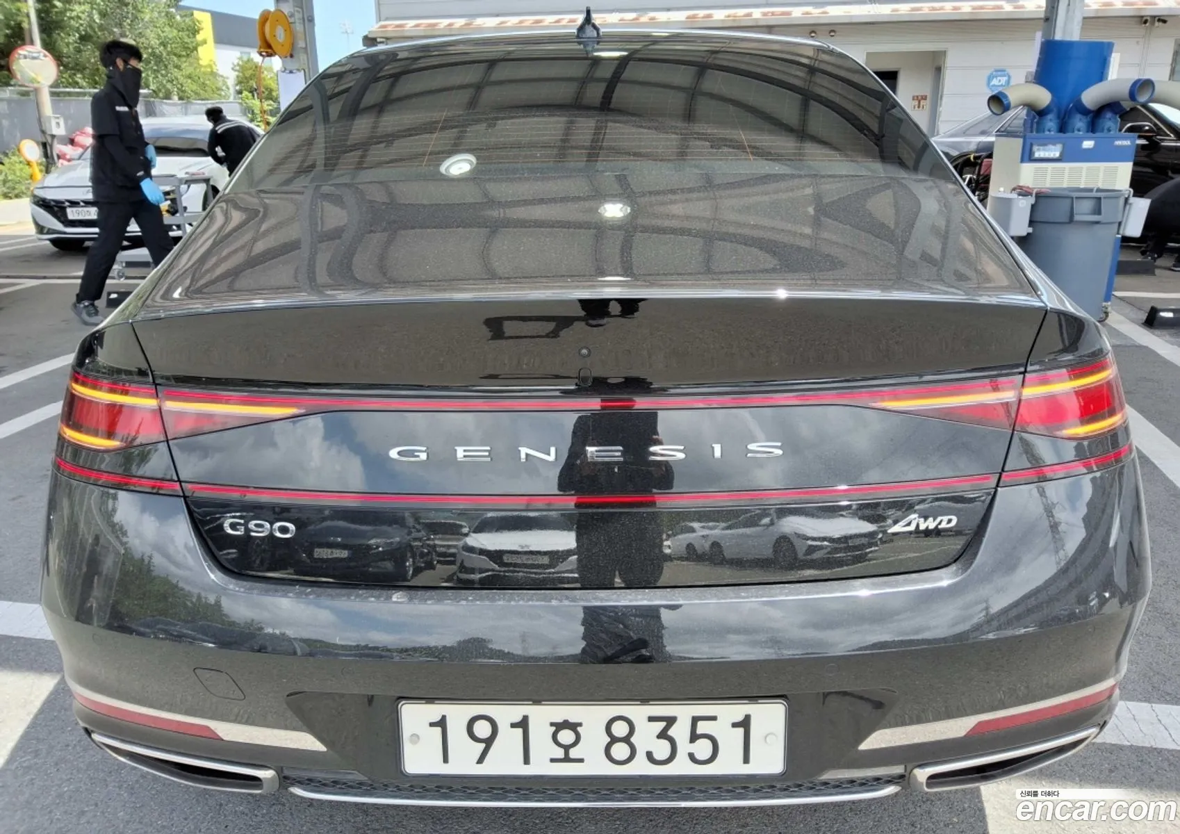 Genesis G90 2023 — 2
