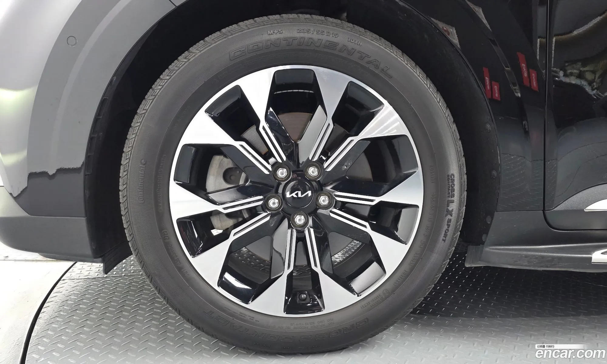 Kia Carnival 2022 KNANE813BPS192884 — 16