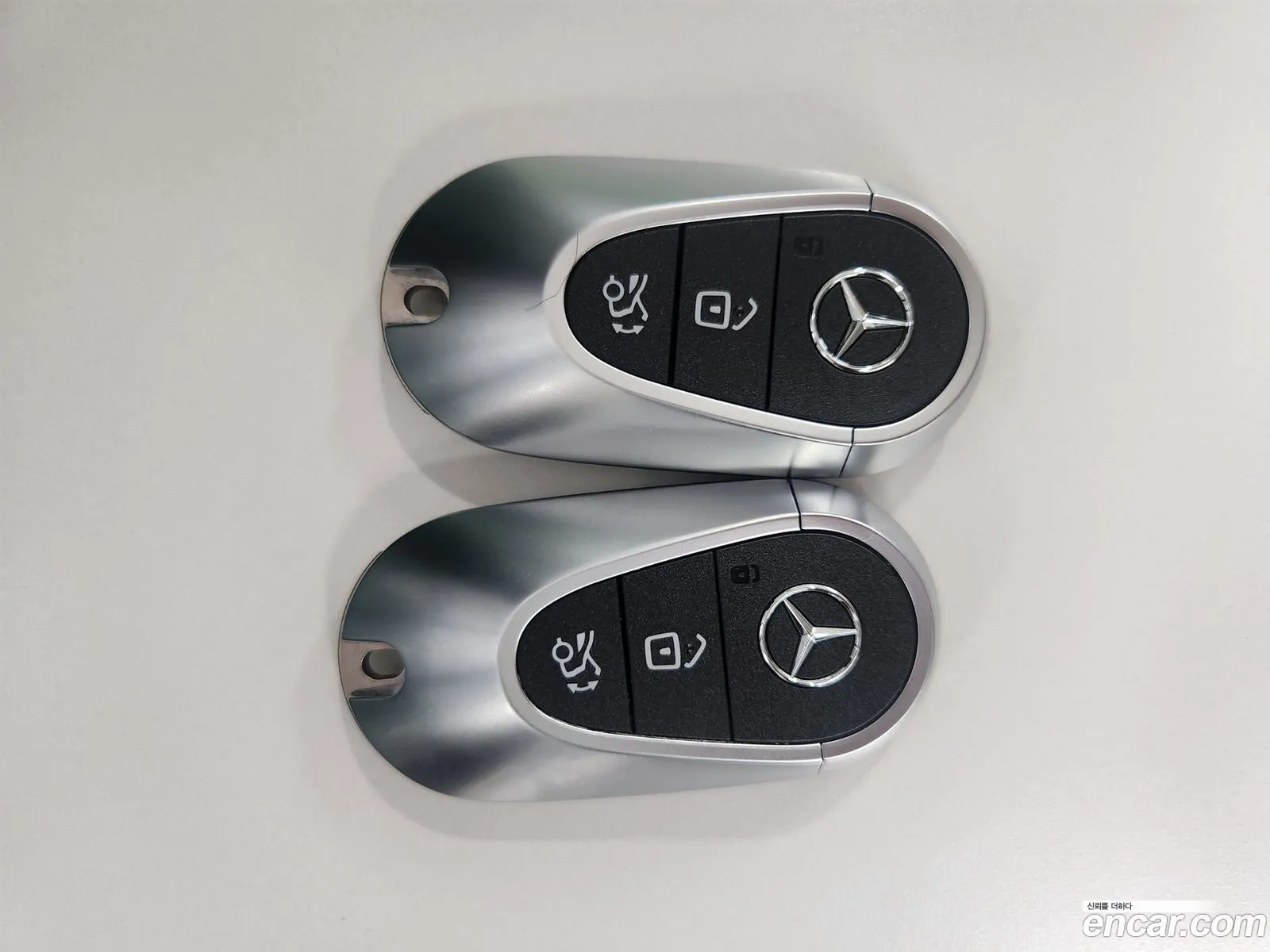 Mercedes-Benz E-Class W214 2025 — 19