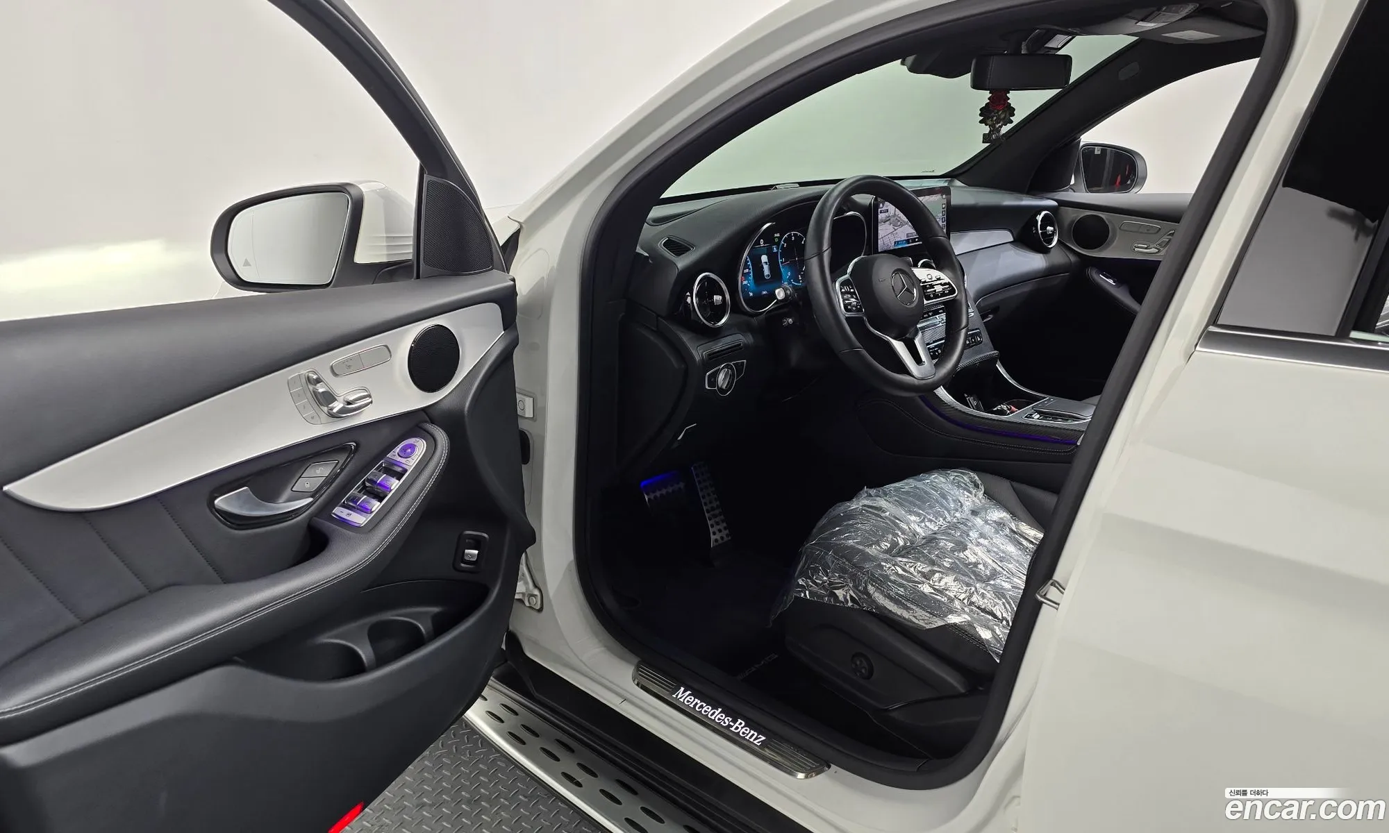 Mercedes-Benz GLC-Class X253 2020 — 17