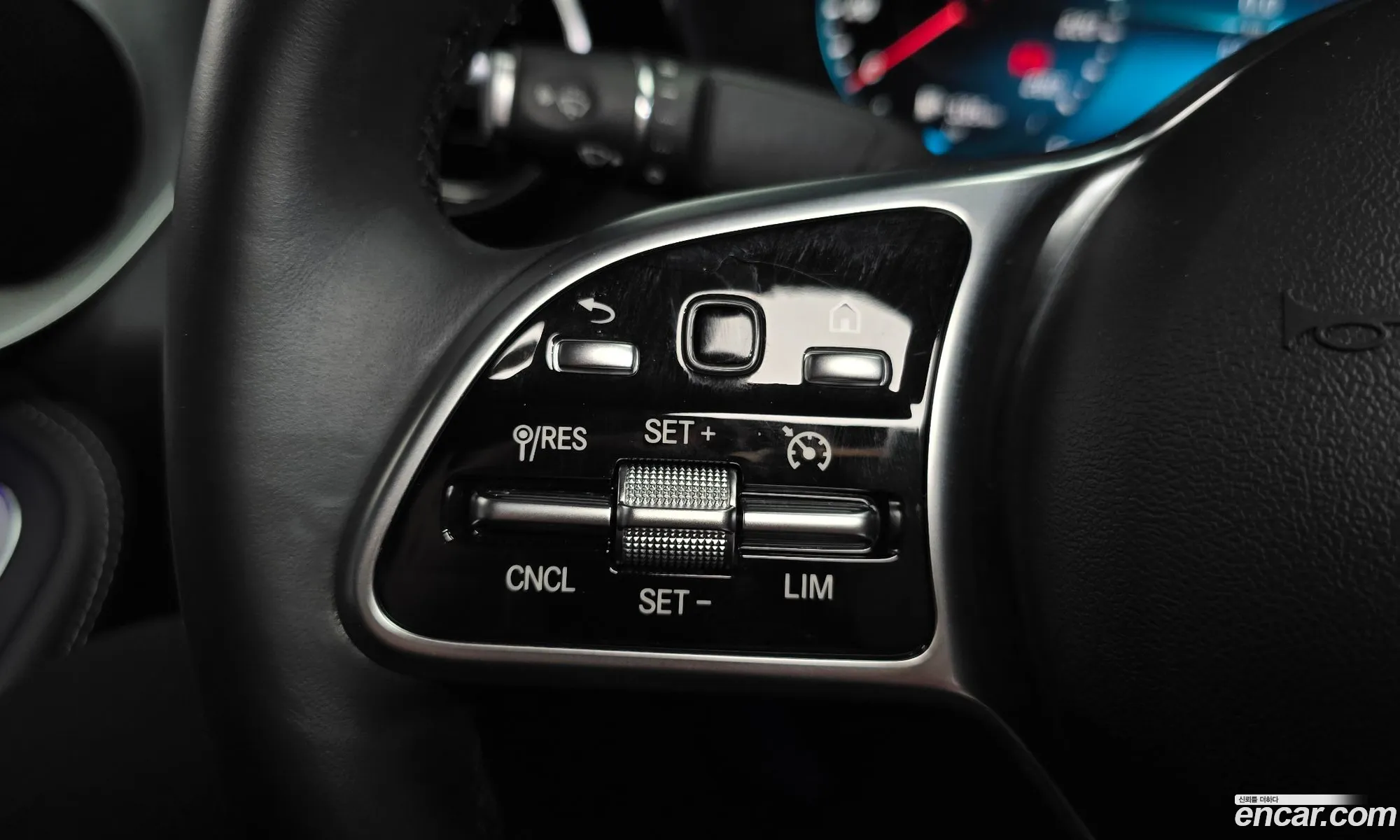 Mercedes-Benz GLC-Class X253 2020 — 20
