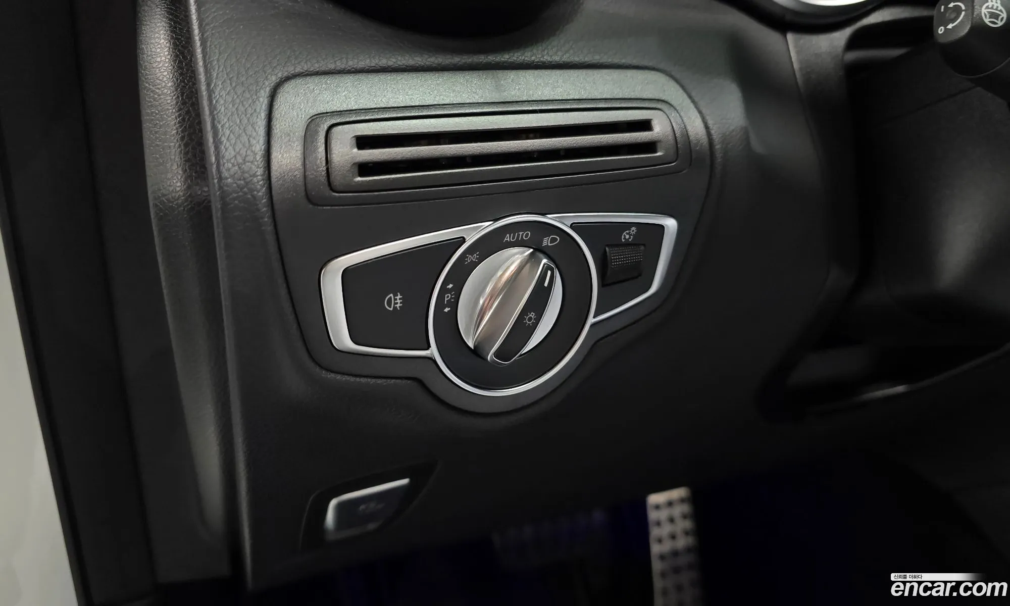 Mercedes-Benz GLC-Class X253 2020 — 9