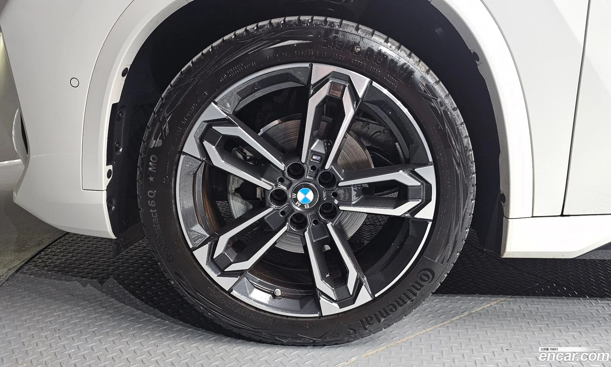 BMW X1 2025 WBA51EE08S5194126 — 11
