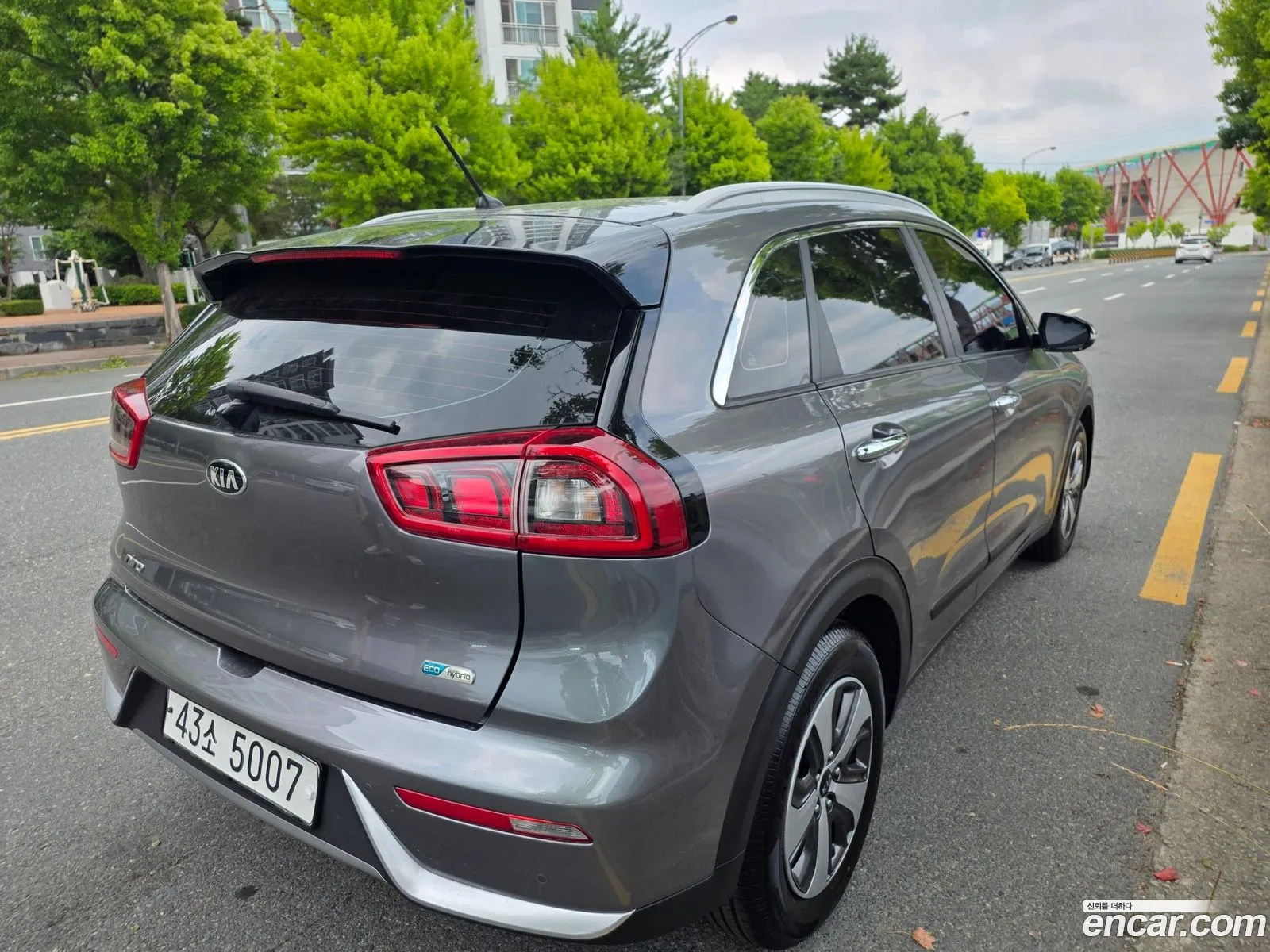Kia Niro 2017 — 4
