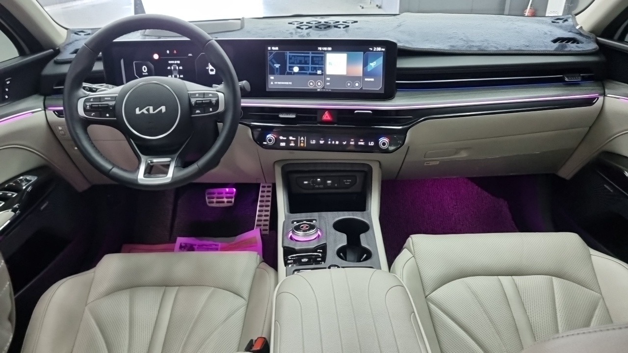 Kia K5 Hybrid 2024 — 4