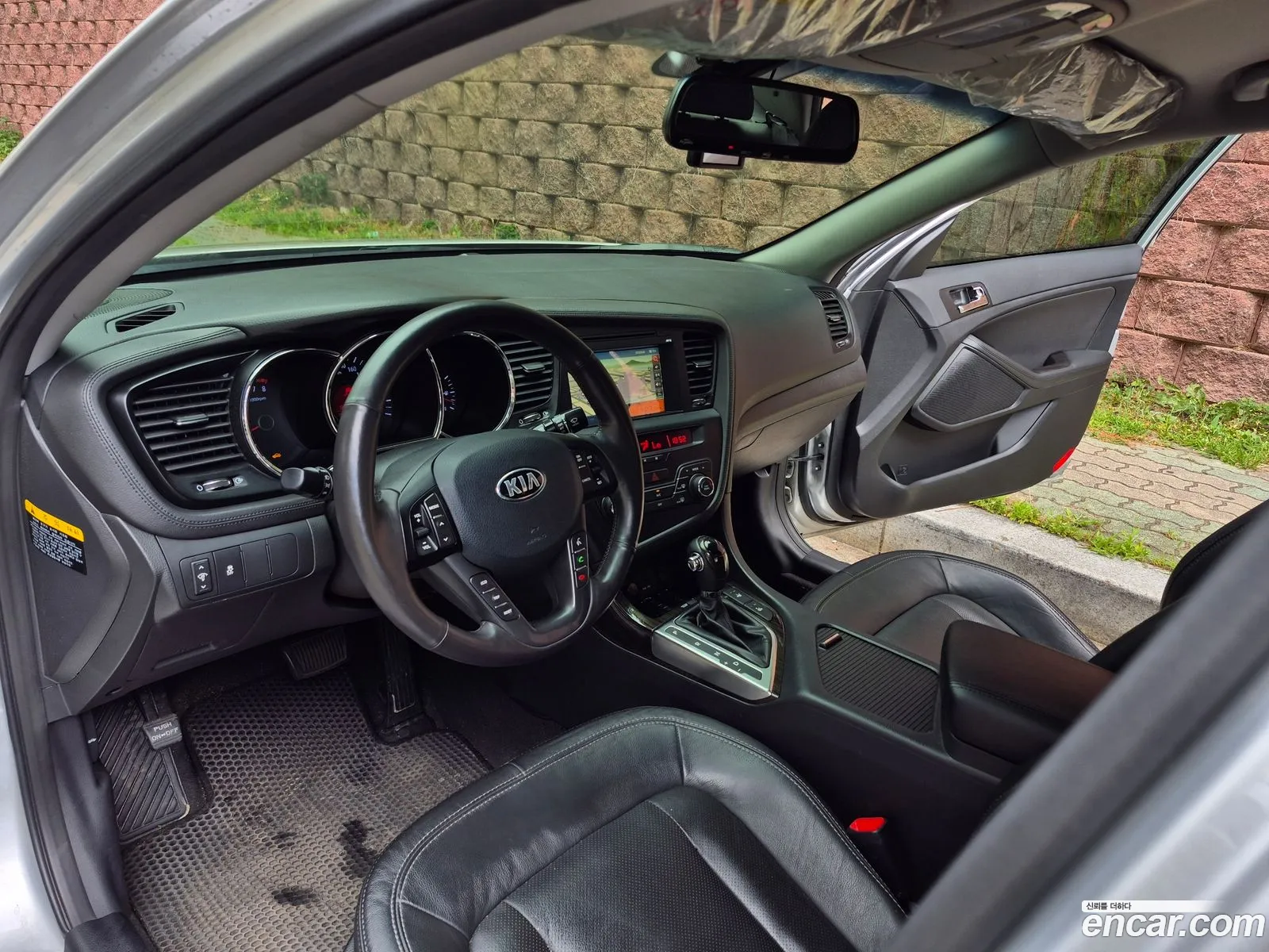 Kia K5 2012 — 2